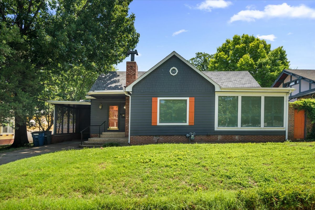 1619 S Carson Avenue Property Photo 1