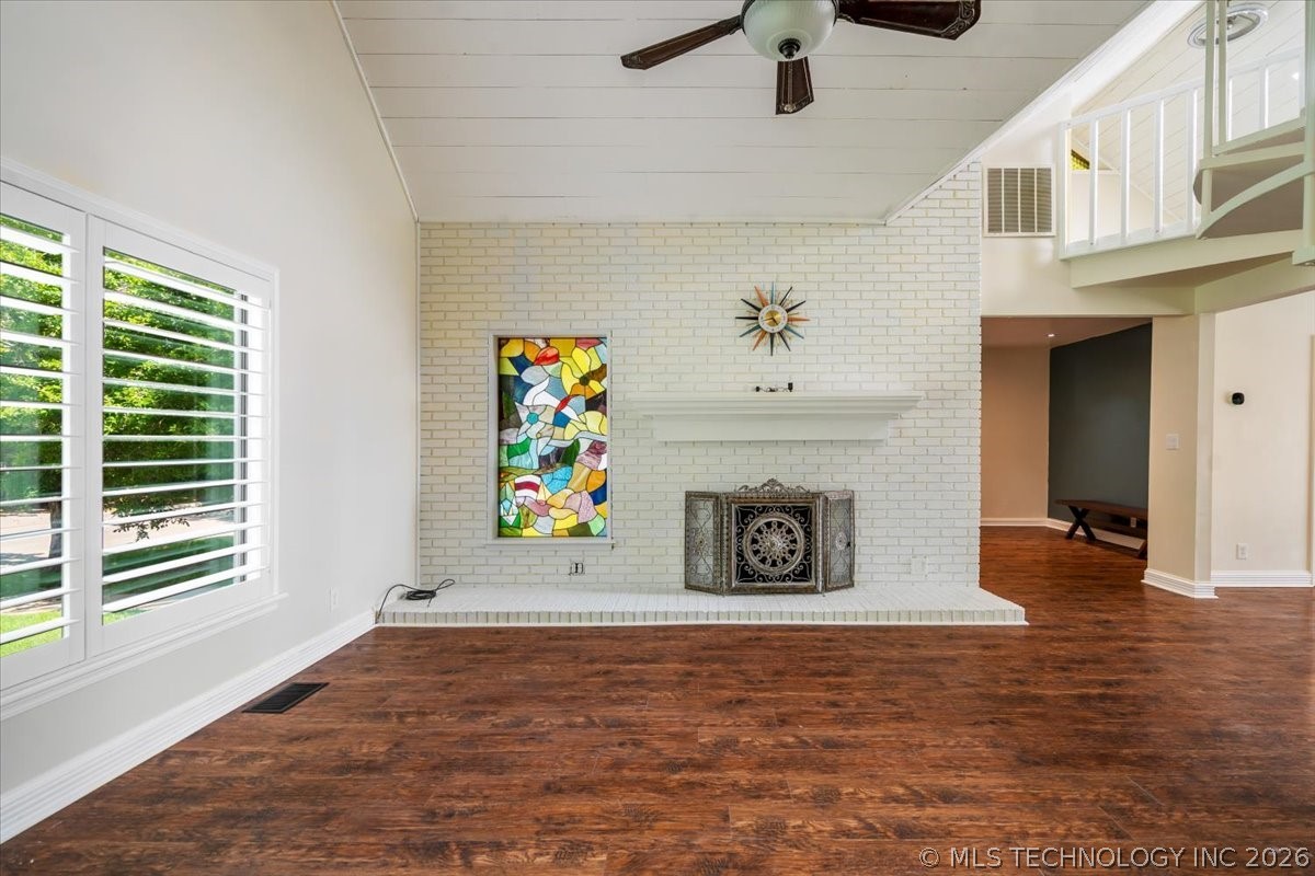1619 S Carson Avenue Property Photo 8
