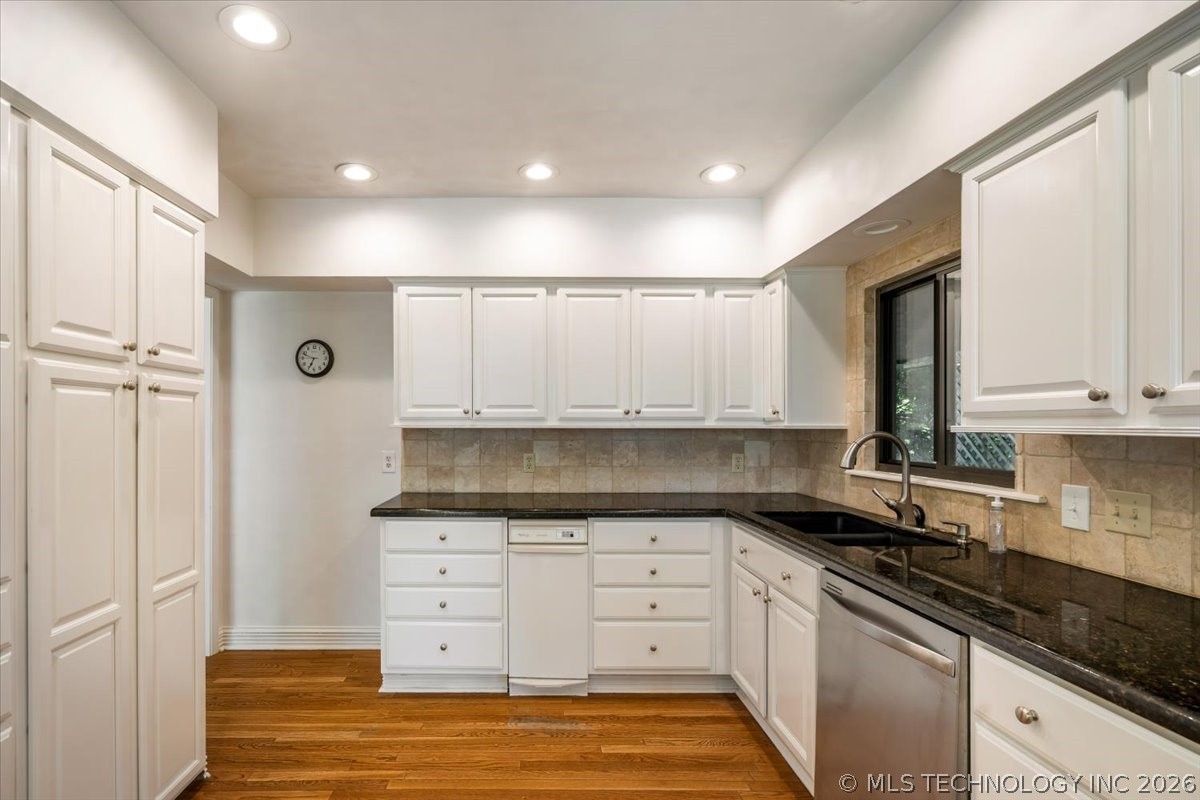 1619 S Carson Avenue Property Photo 12