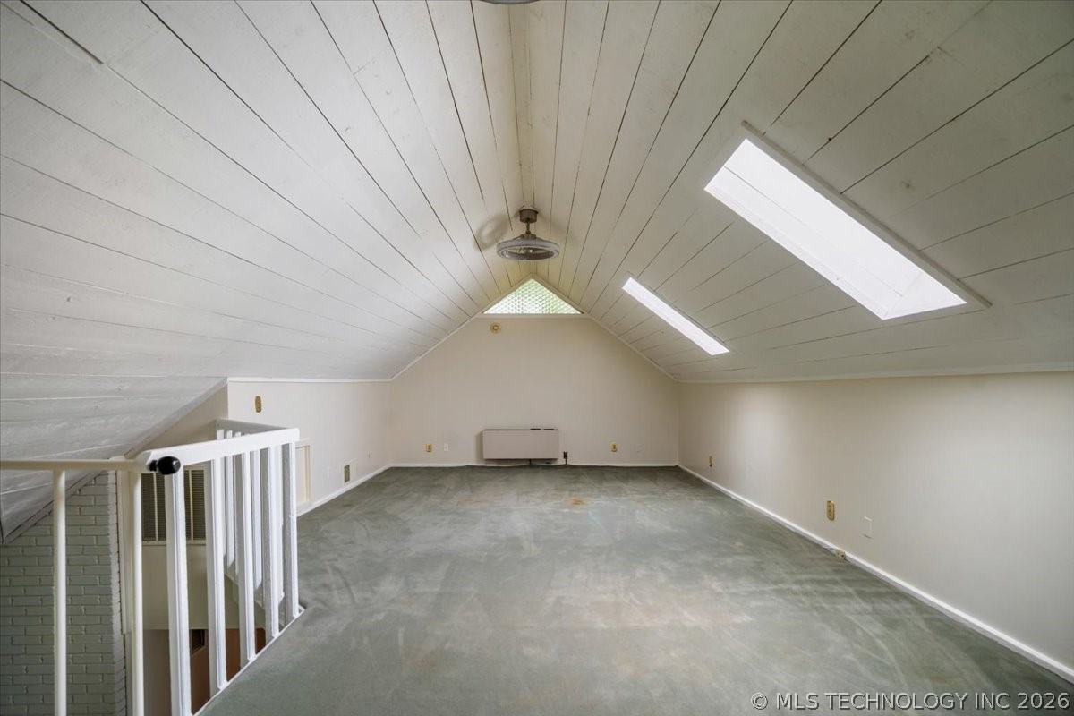 1619 S Carson Avenue Property Photo 31