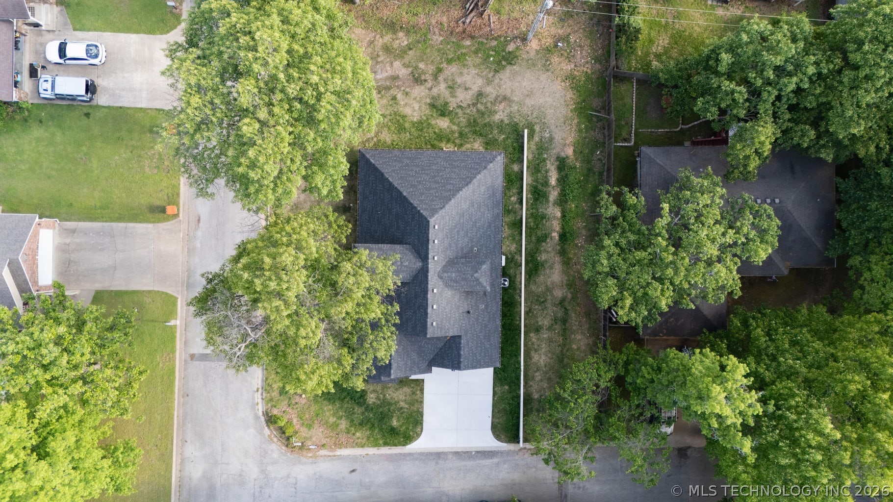 1312 Hummingbird Lane Property Photo 4