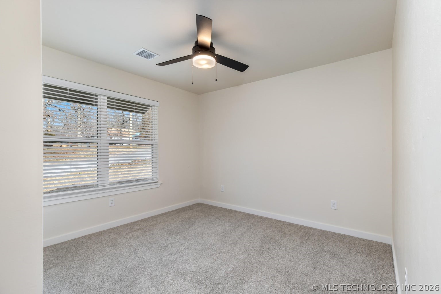 1312 Hummingbird Lane Property Photo 24