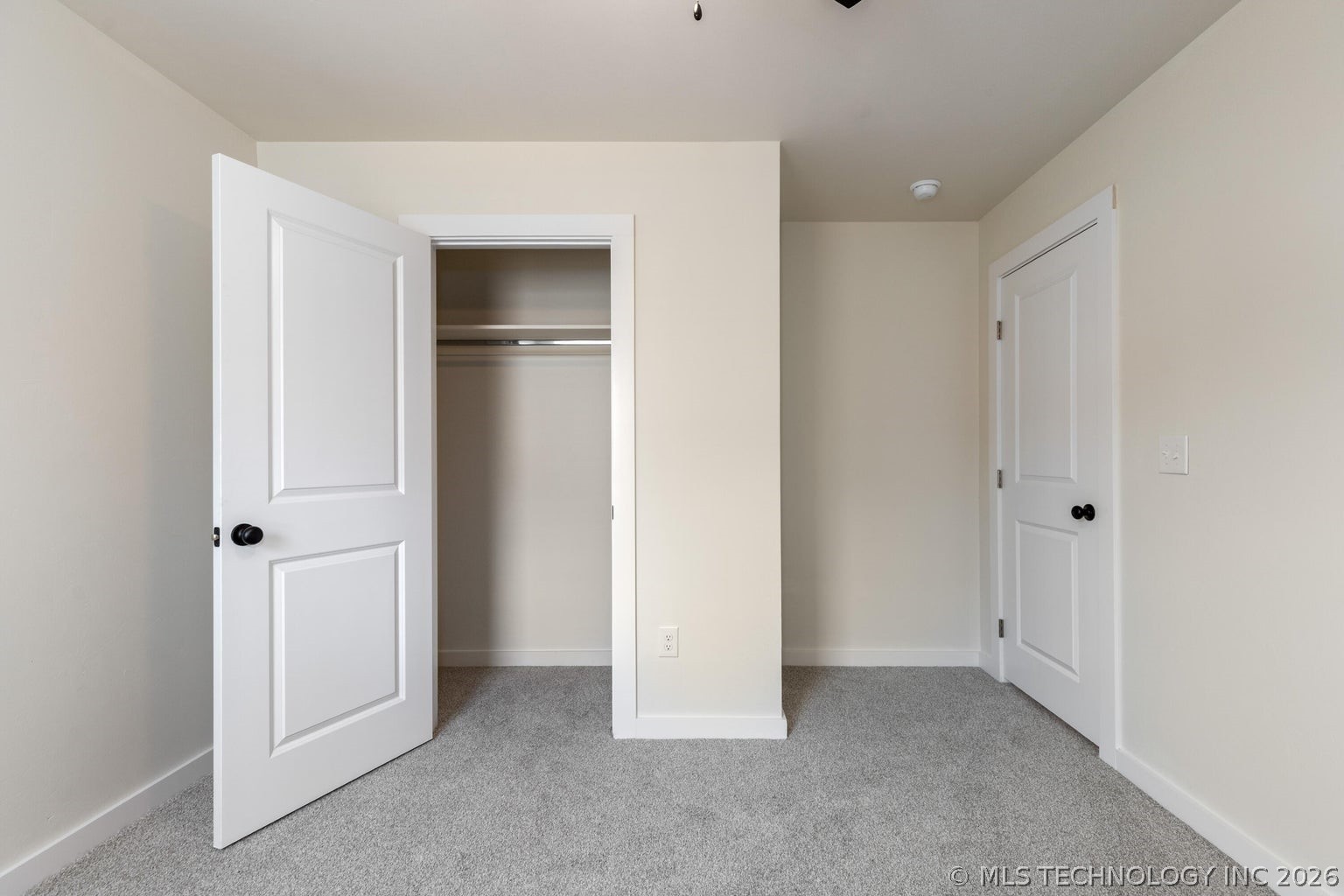 1312 Hummingbird Lane Property Photo 27