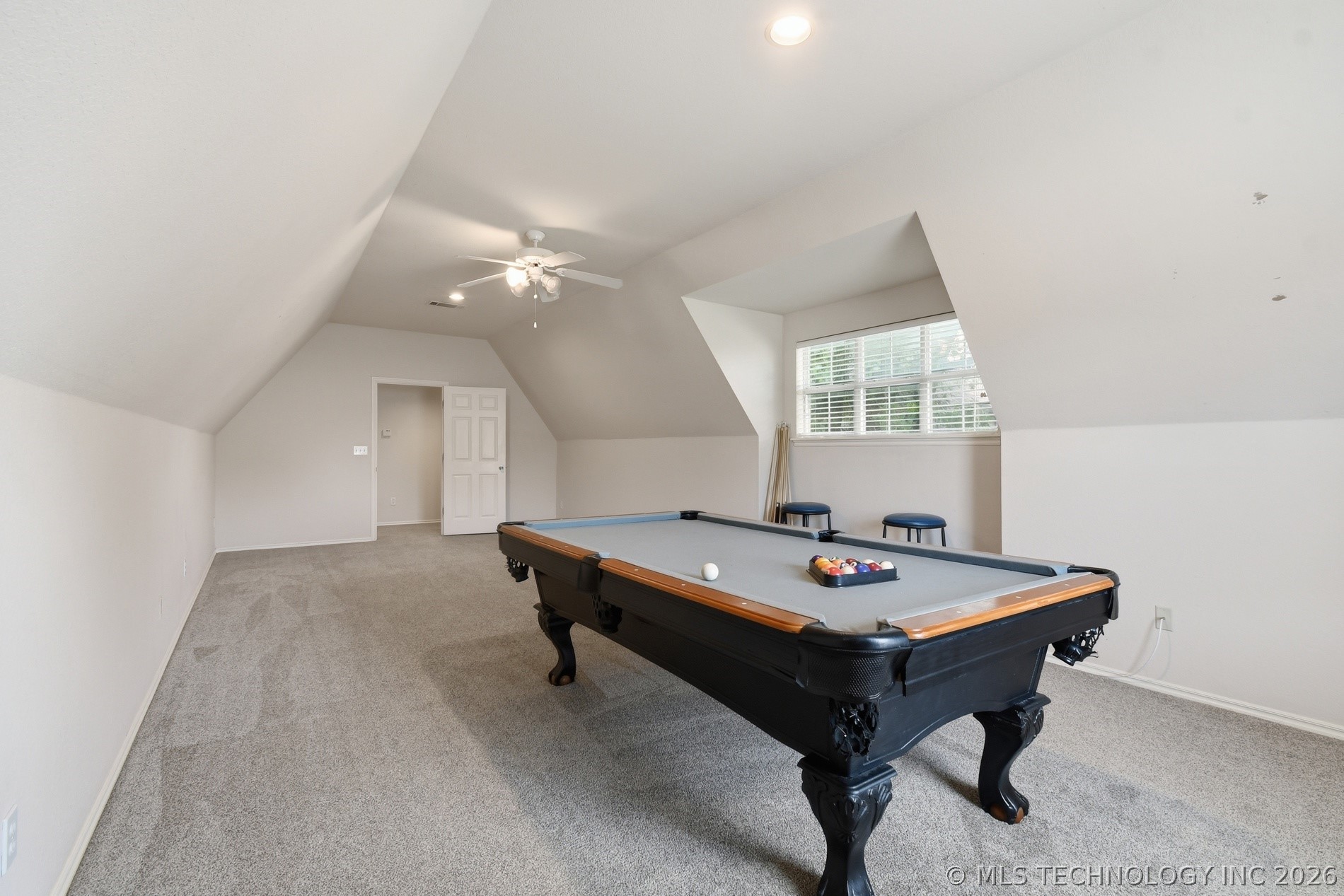 8703 E 95th Place Property Photo 15