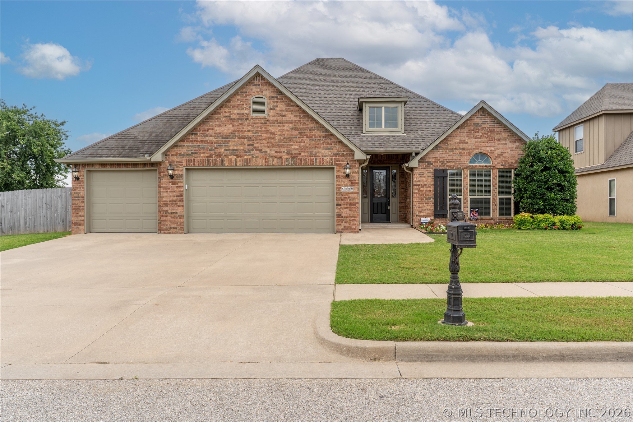 6088 E 145th Place Property Photo 1