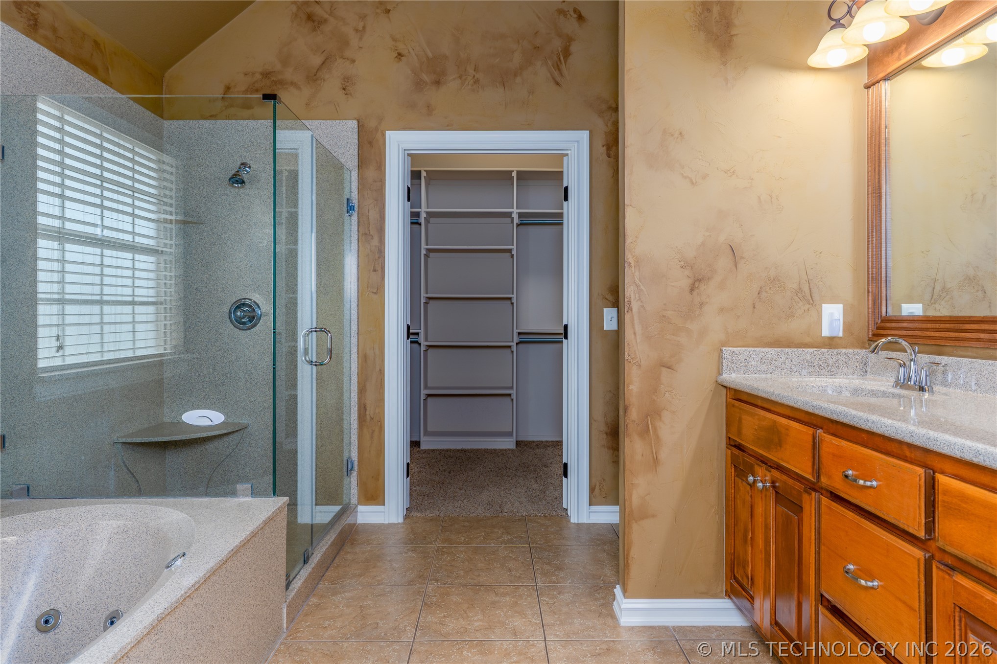 6088 E 145th Place Property Photo 13