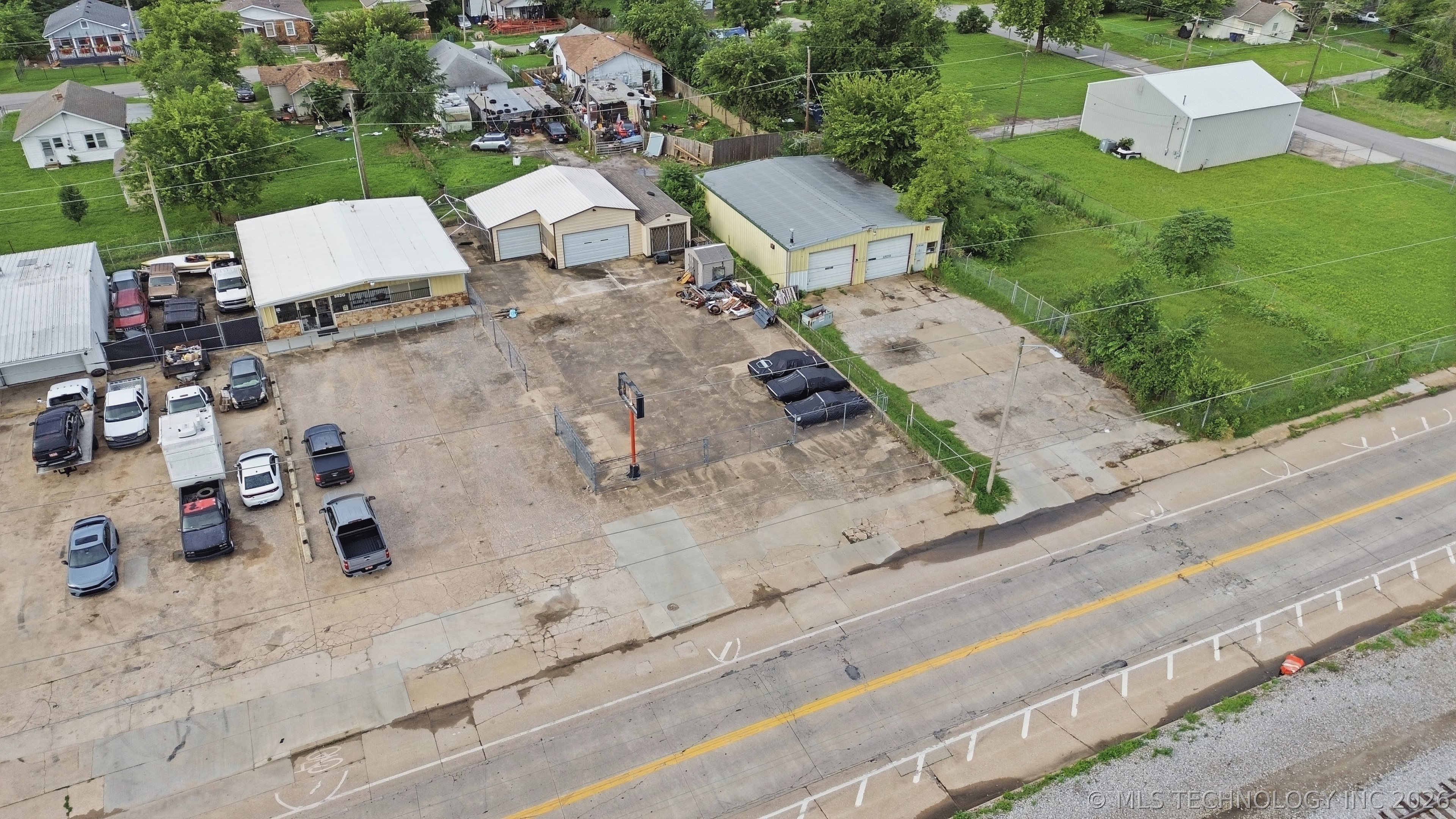 5920 Charles Page Boulevard Property Photo 4