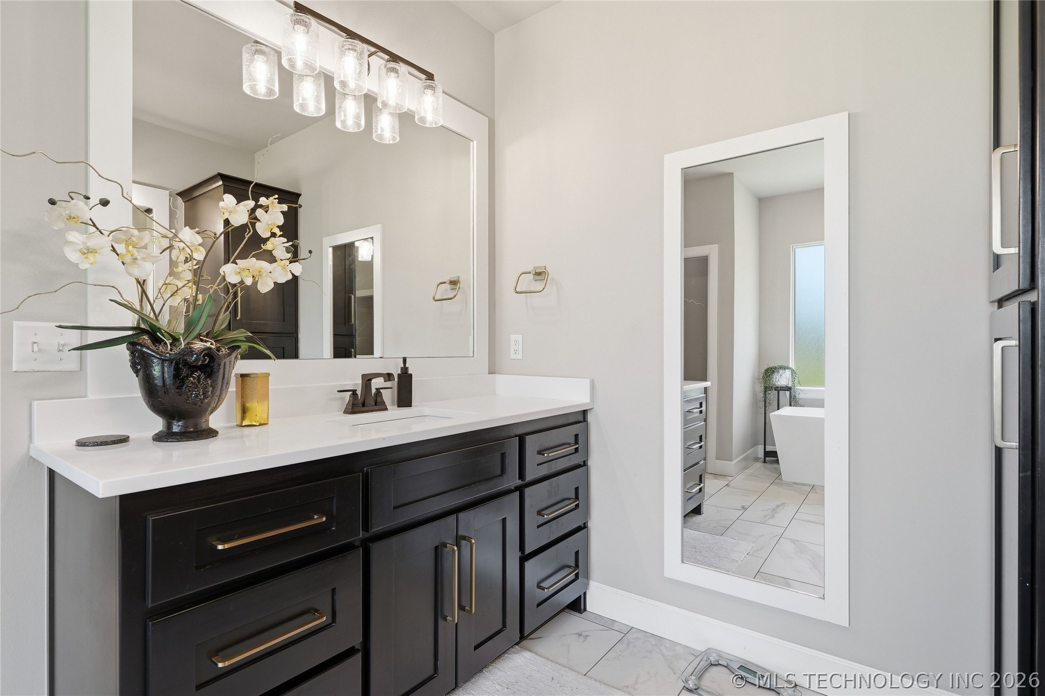 13677 S 23rd Street Property Photo 18