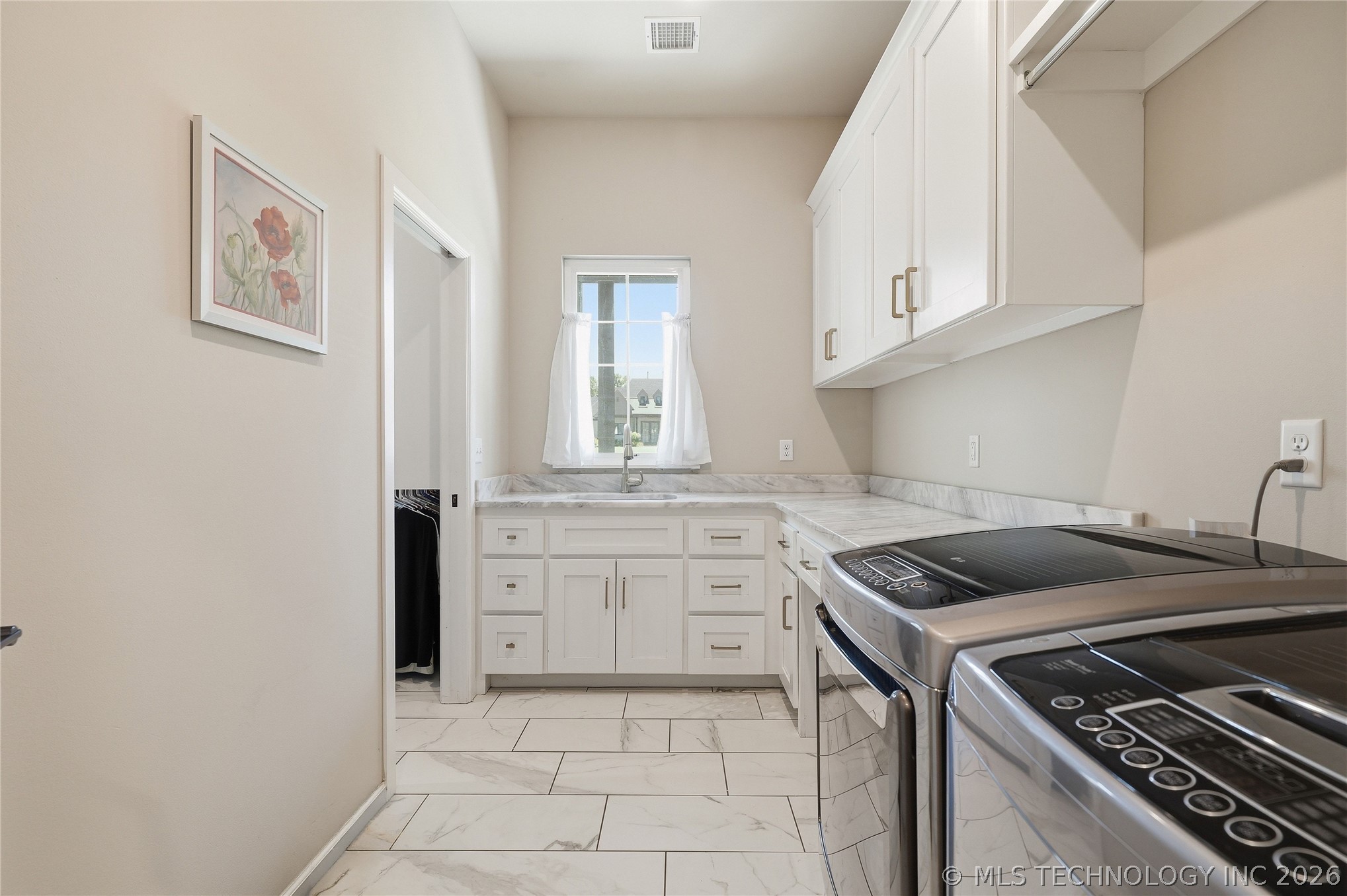 13677 S 23rd Street Property Photo 19