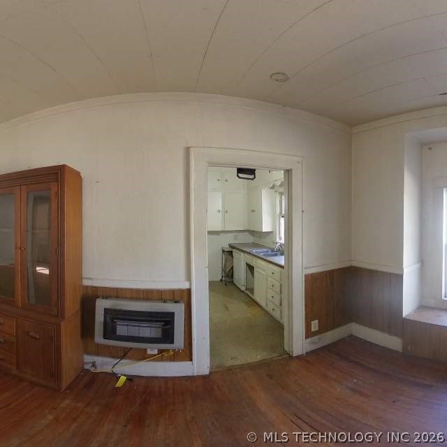 1708 N Maplewood Avenue Property Photo 8