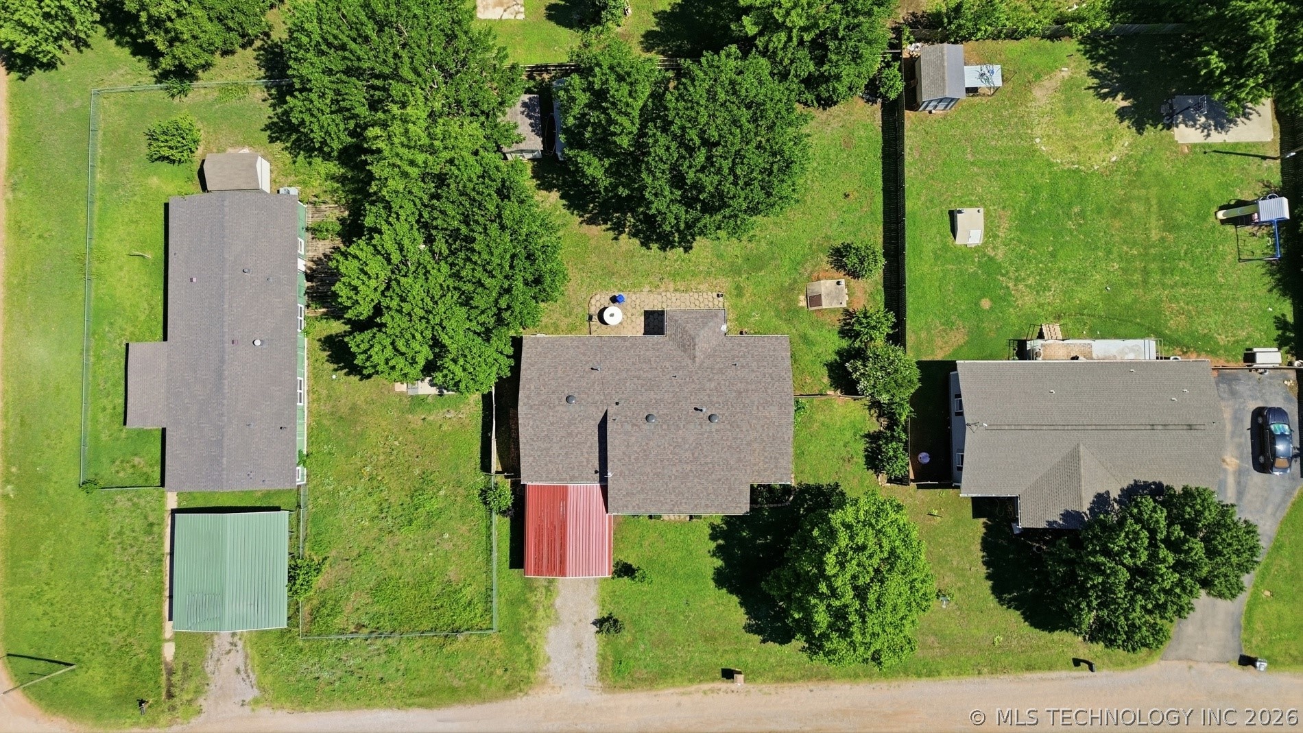 104 Overland Court Property Photo 31