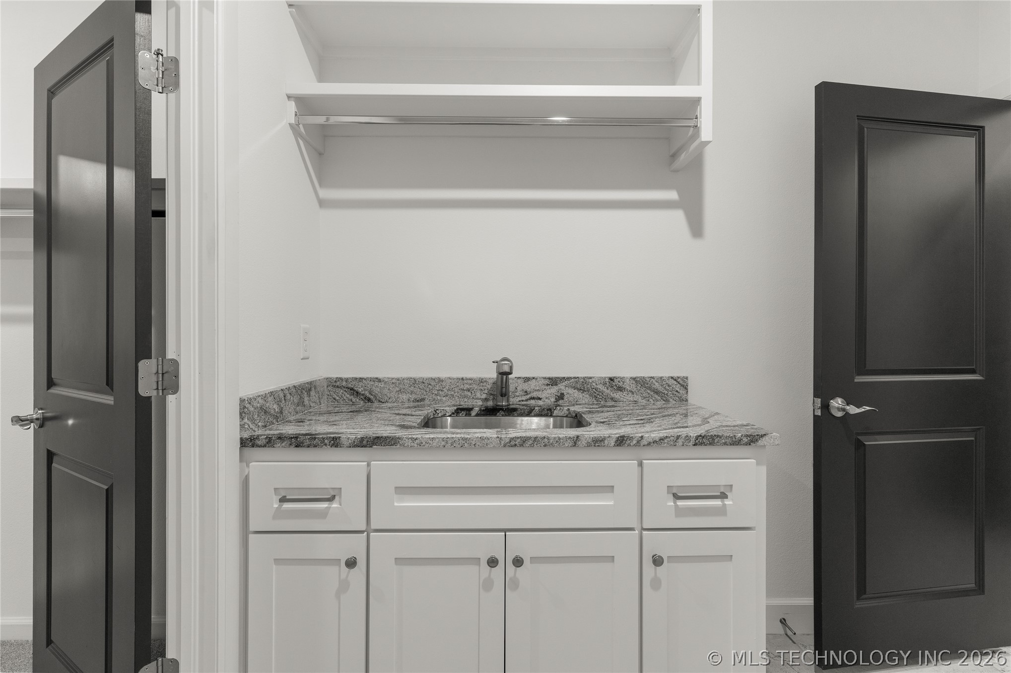13624 S 21st Place Property Photo 36