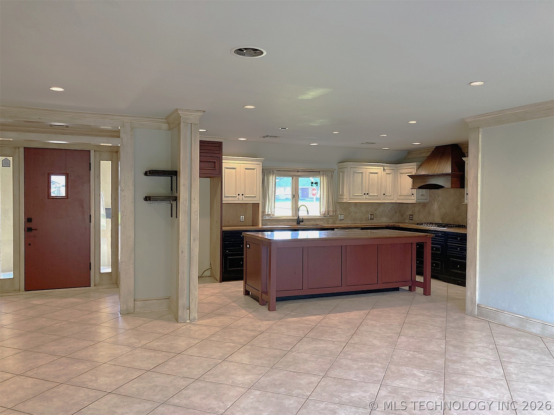 4107 E 47th Place Property Photo 15