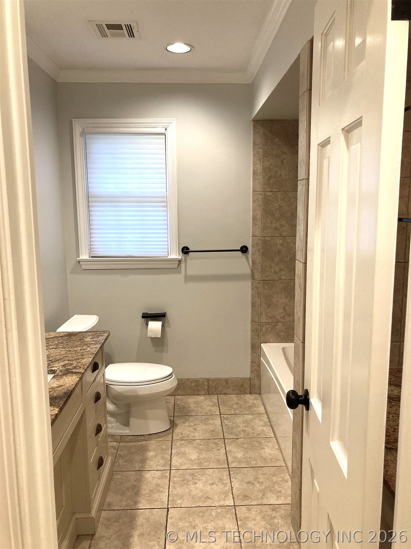4107 E 47th Place Property Photo 45