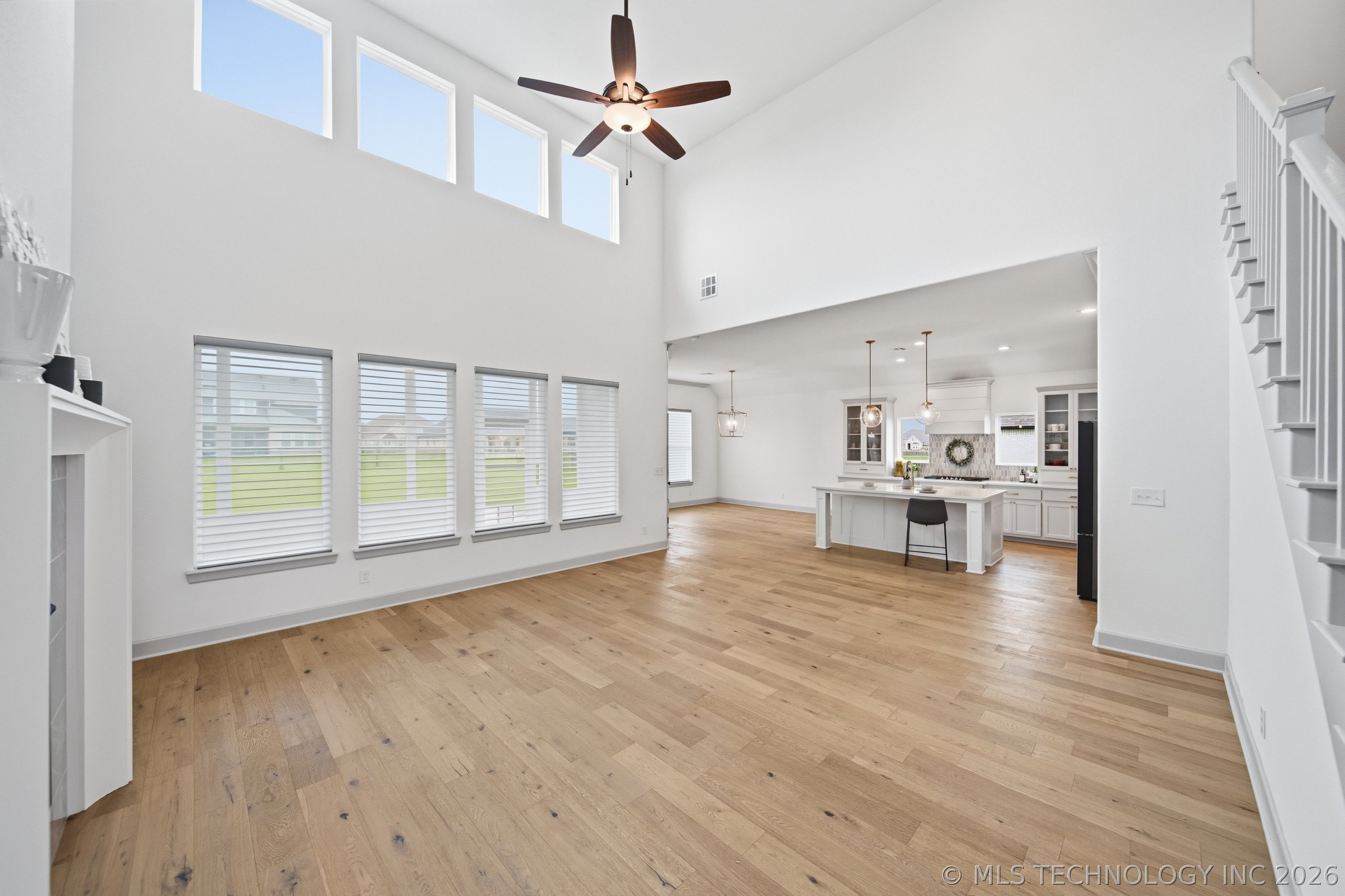 117 W 168th Street S Property Photo 6