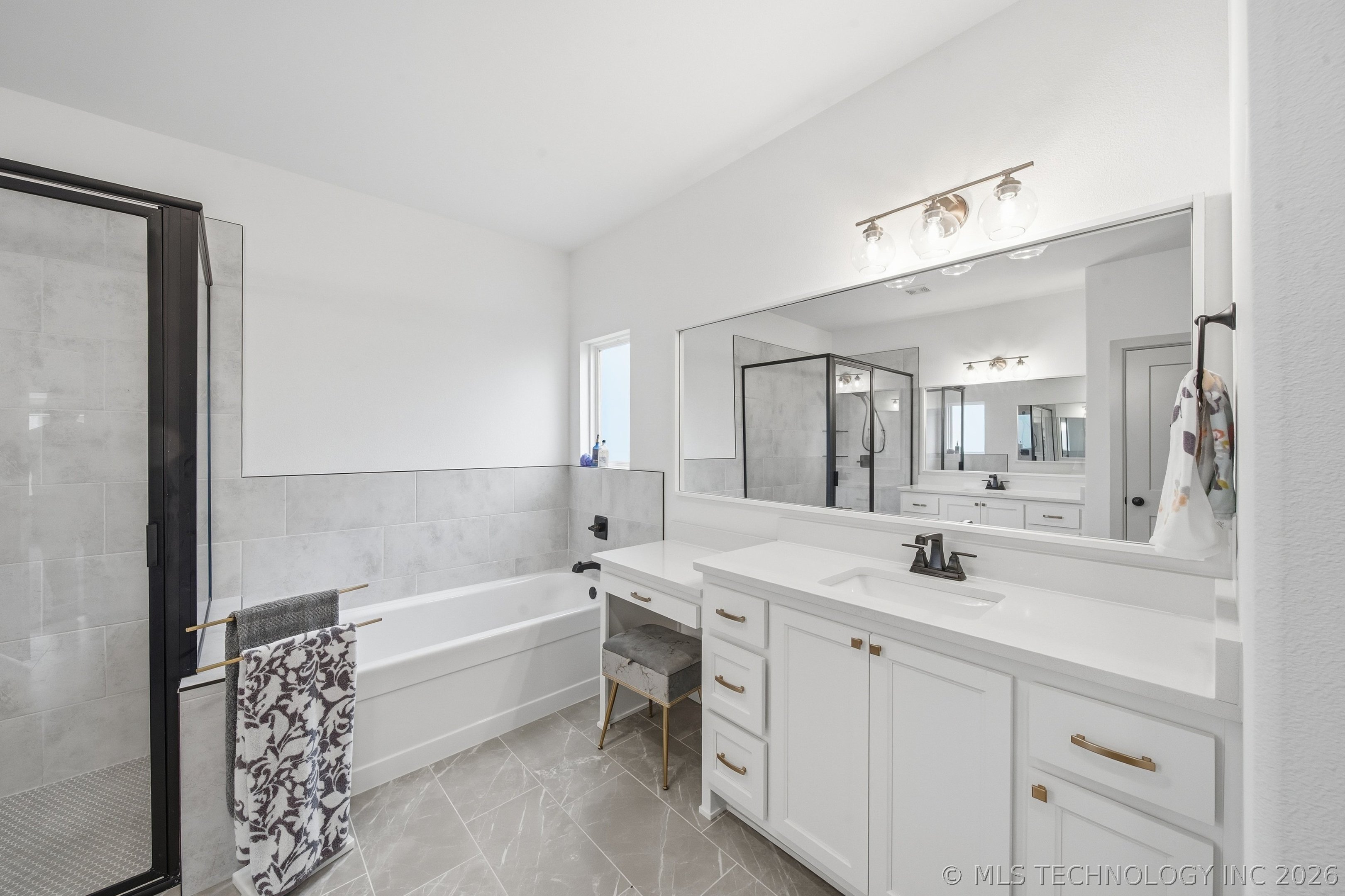 117 W 168th Street S Property Photo 25