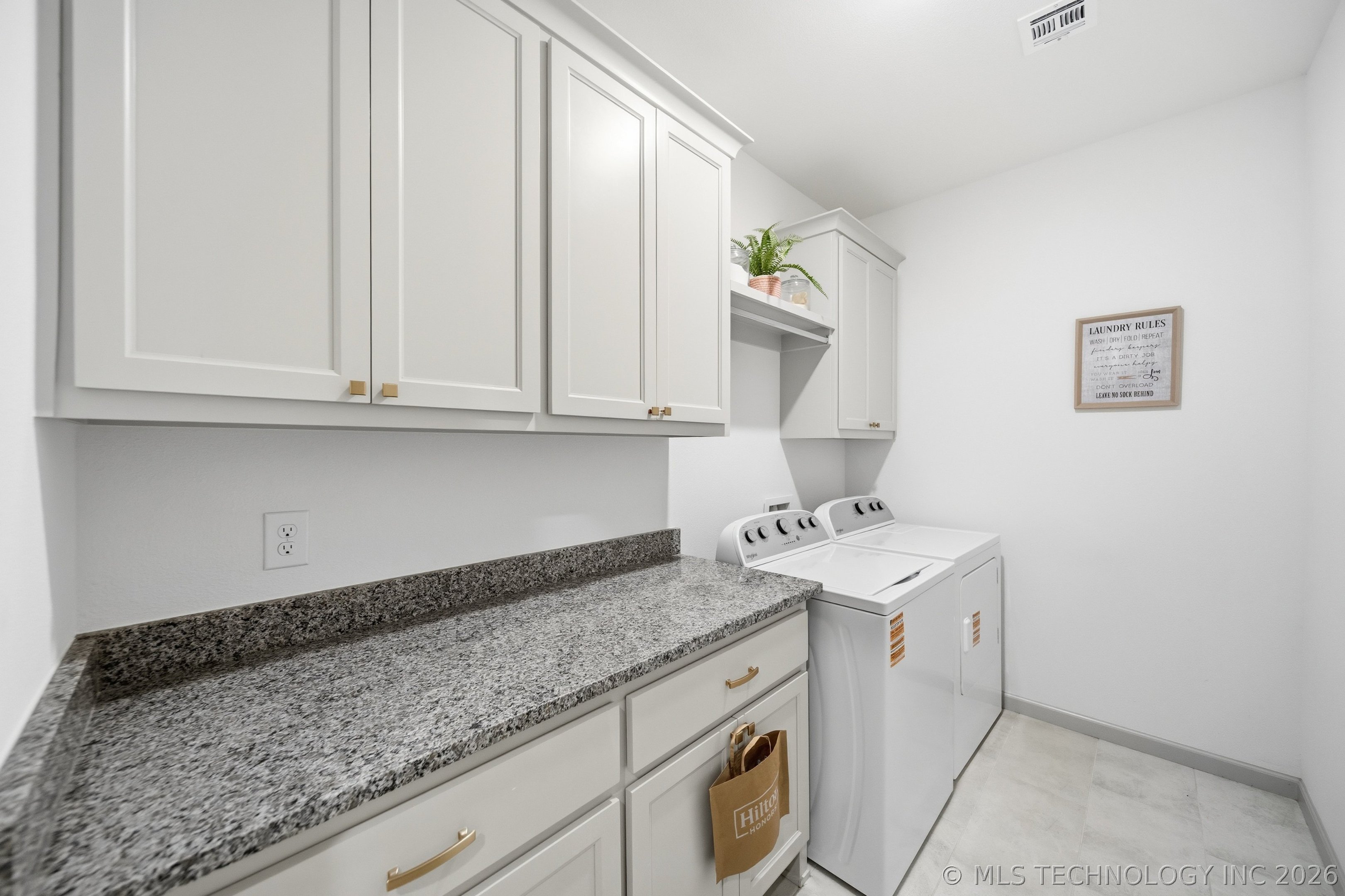 117 W 168th Street S Property Photo 29