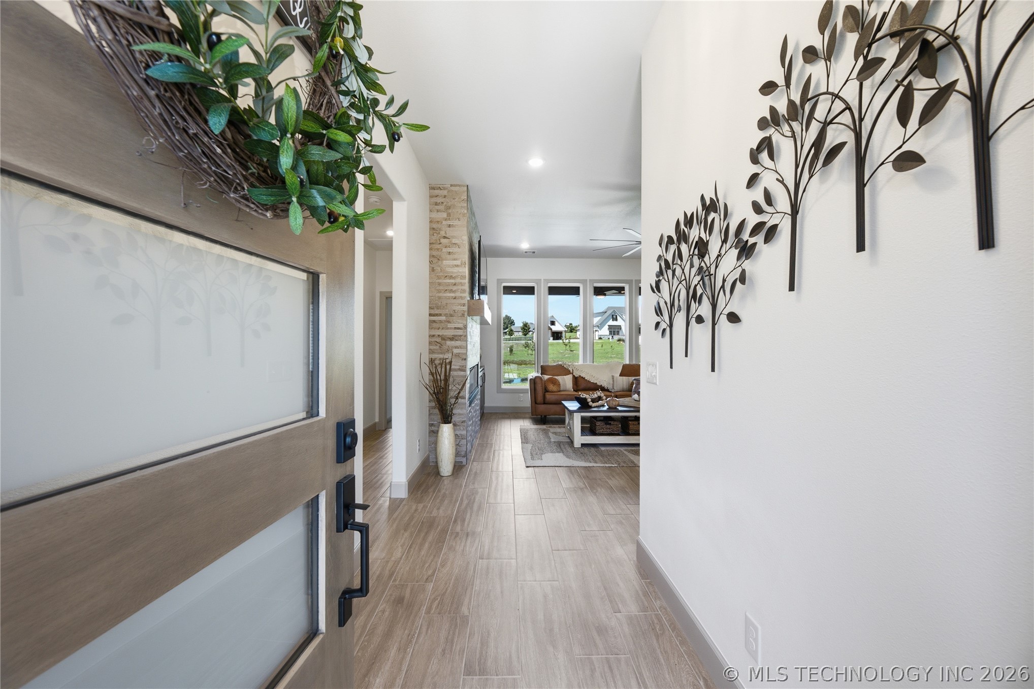 18236 S Clear Creek Court Property Photo 4