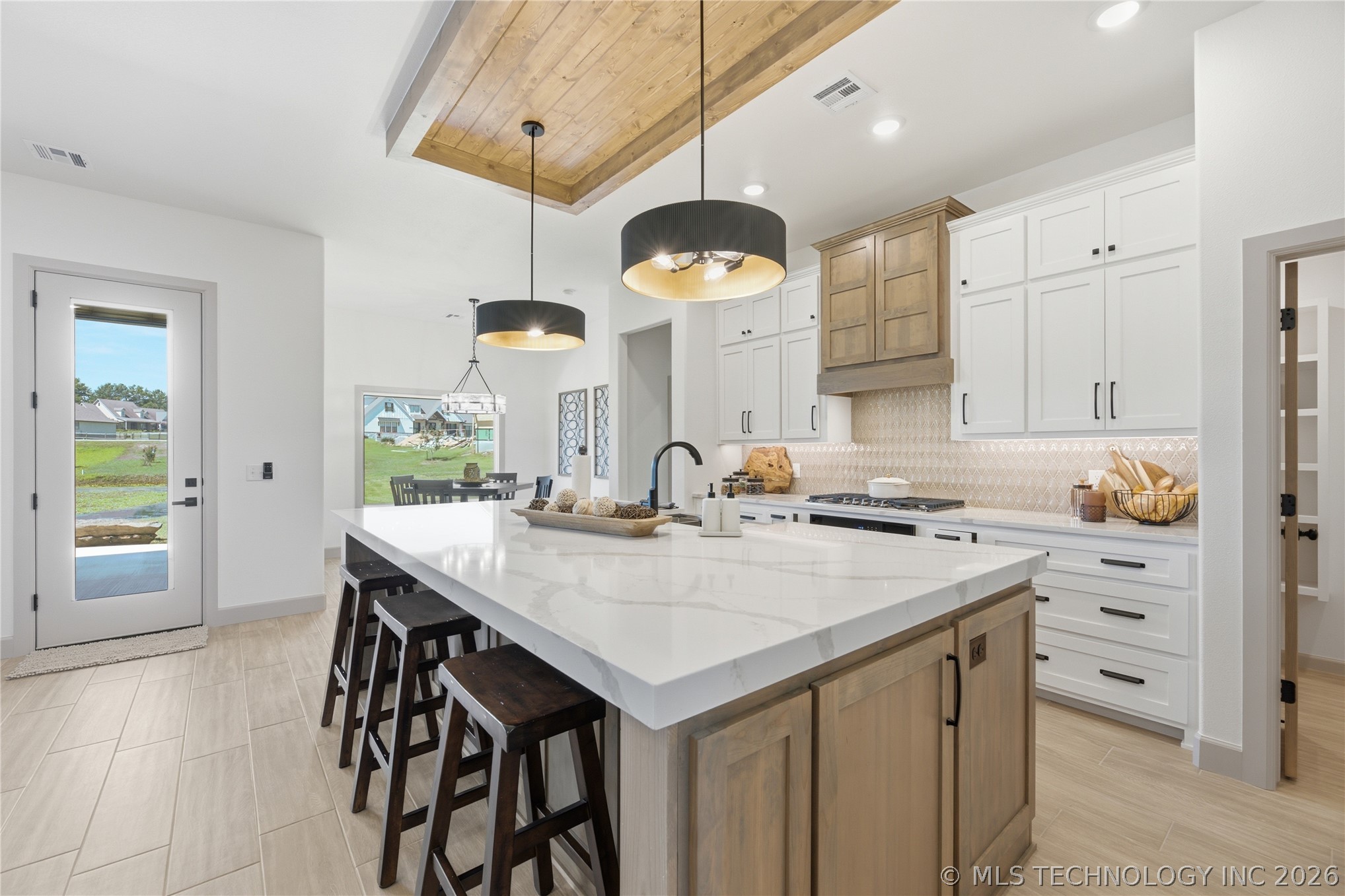 18236 S Clear Creek Court Property Photo 14