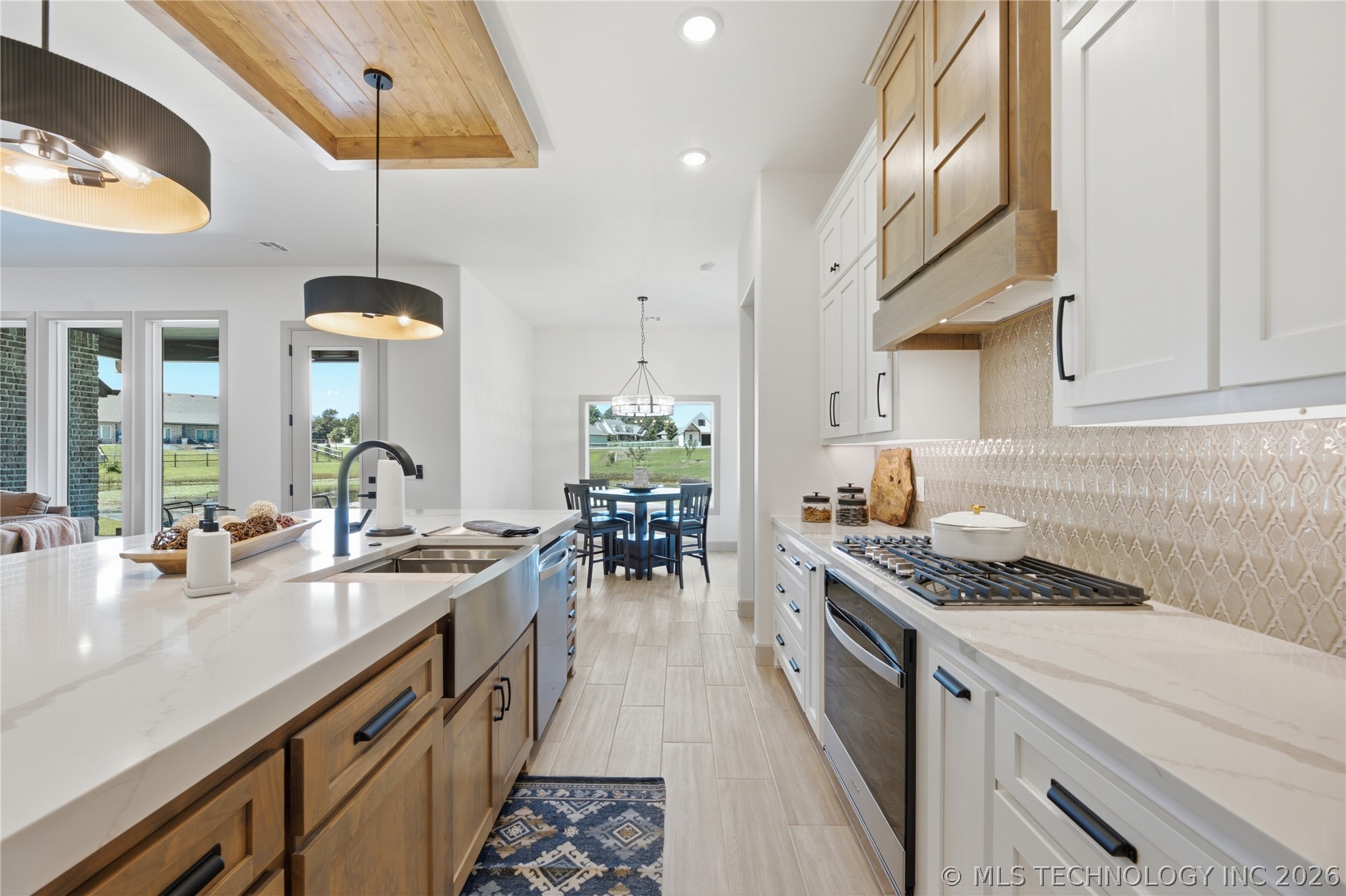 18236 S Clear Creek Court Property Photo 15