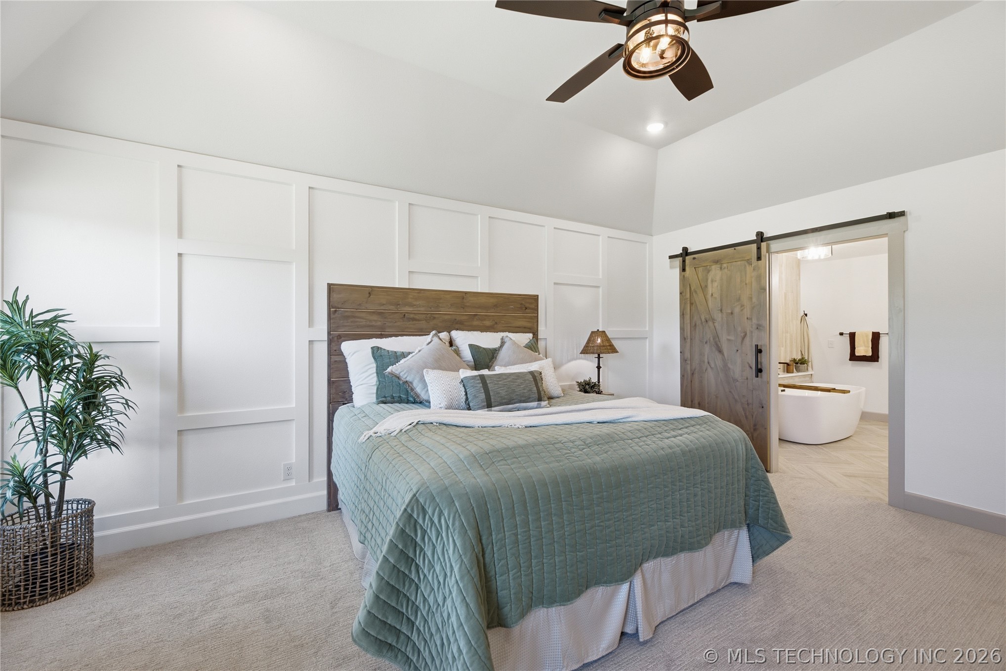 18236 S Clear Creek Court Property Photo 29