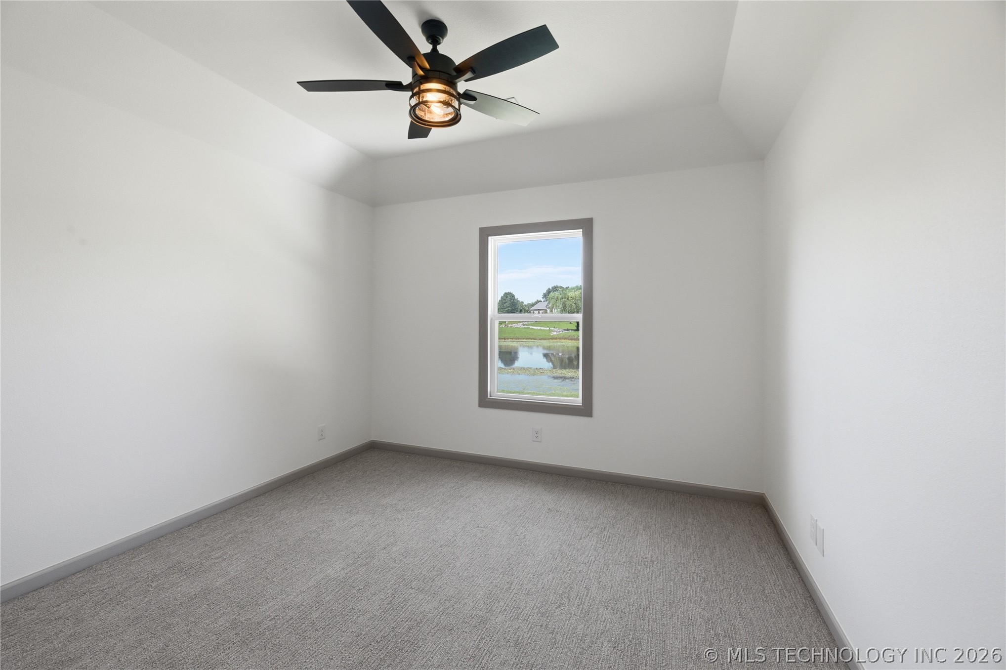 18236 S Clear Creek Court Property Photo 41