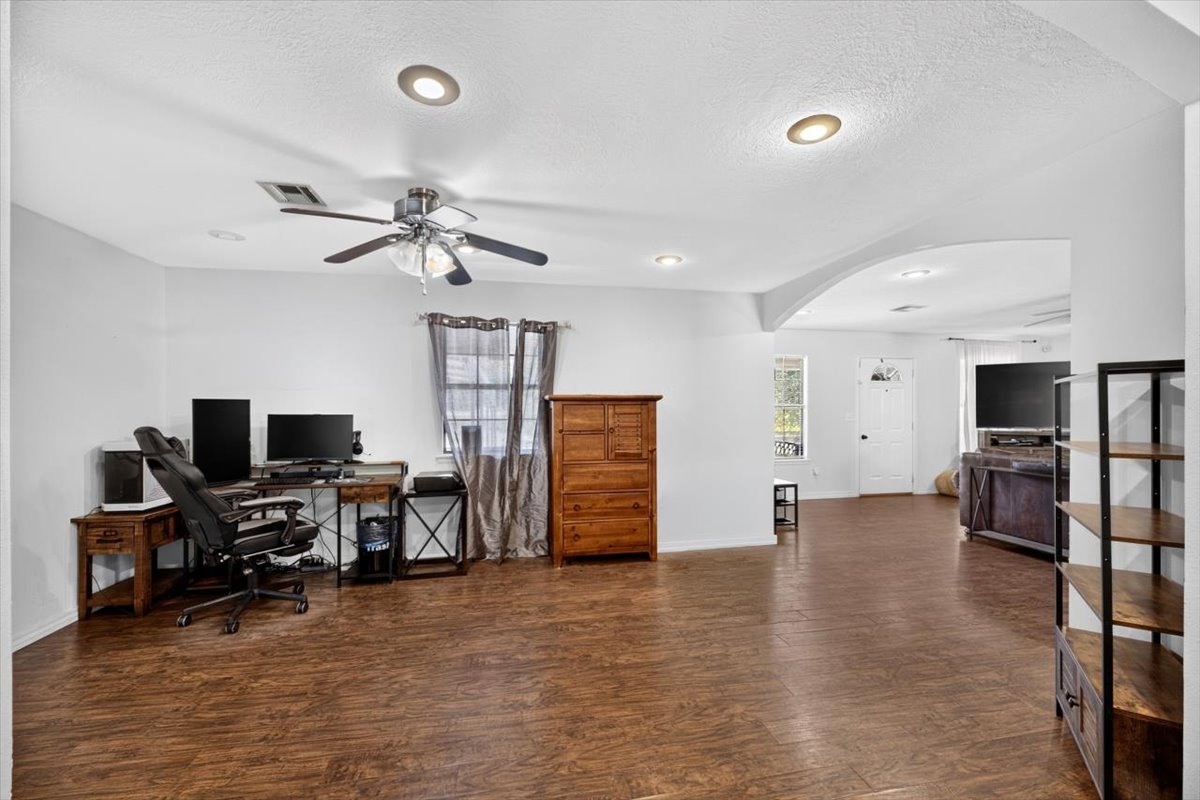 49050 Highway 112 Property Photo 21