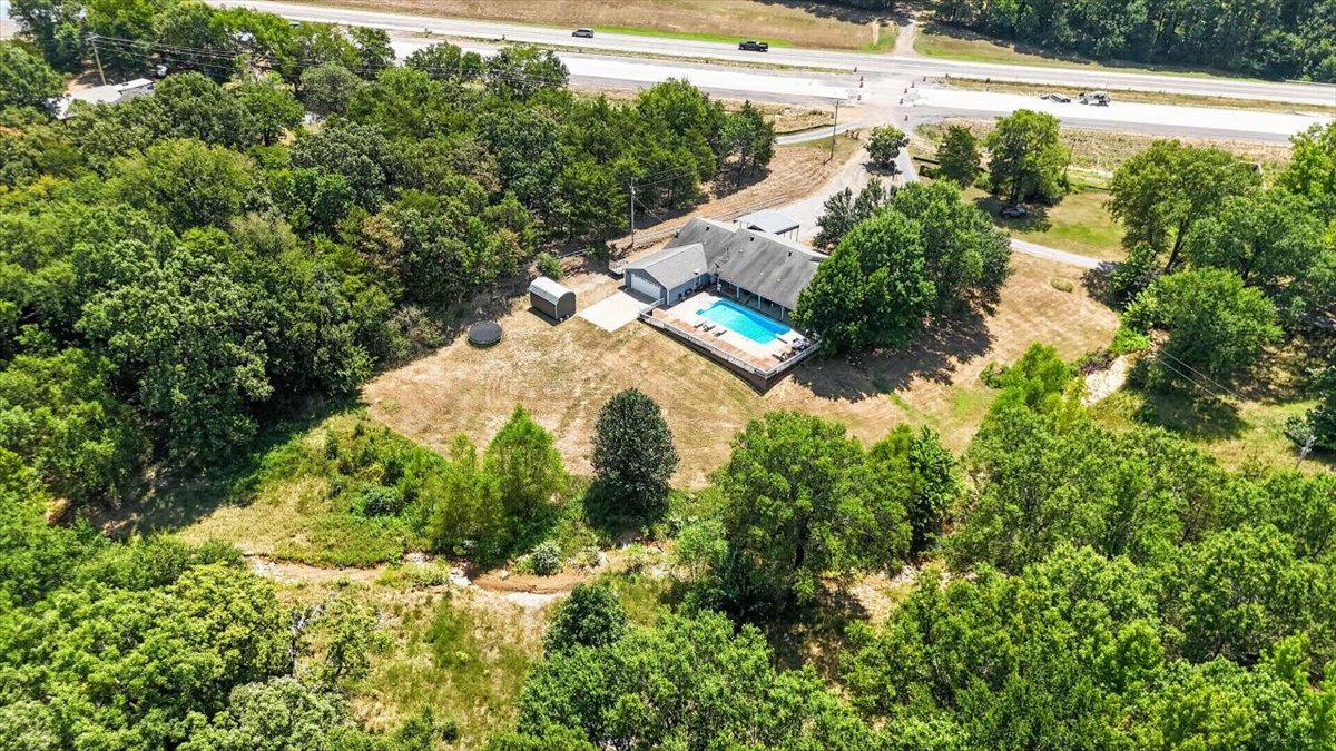 49050 Highway 112 Property Photo 62