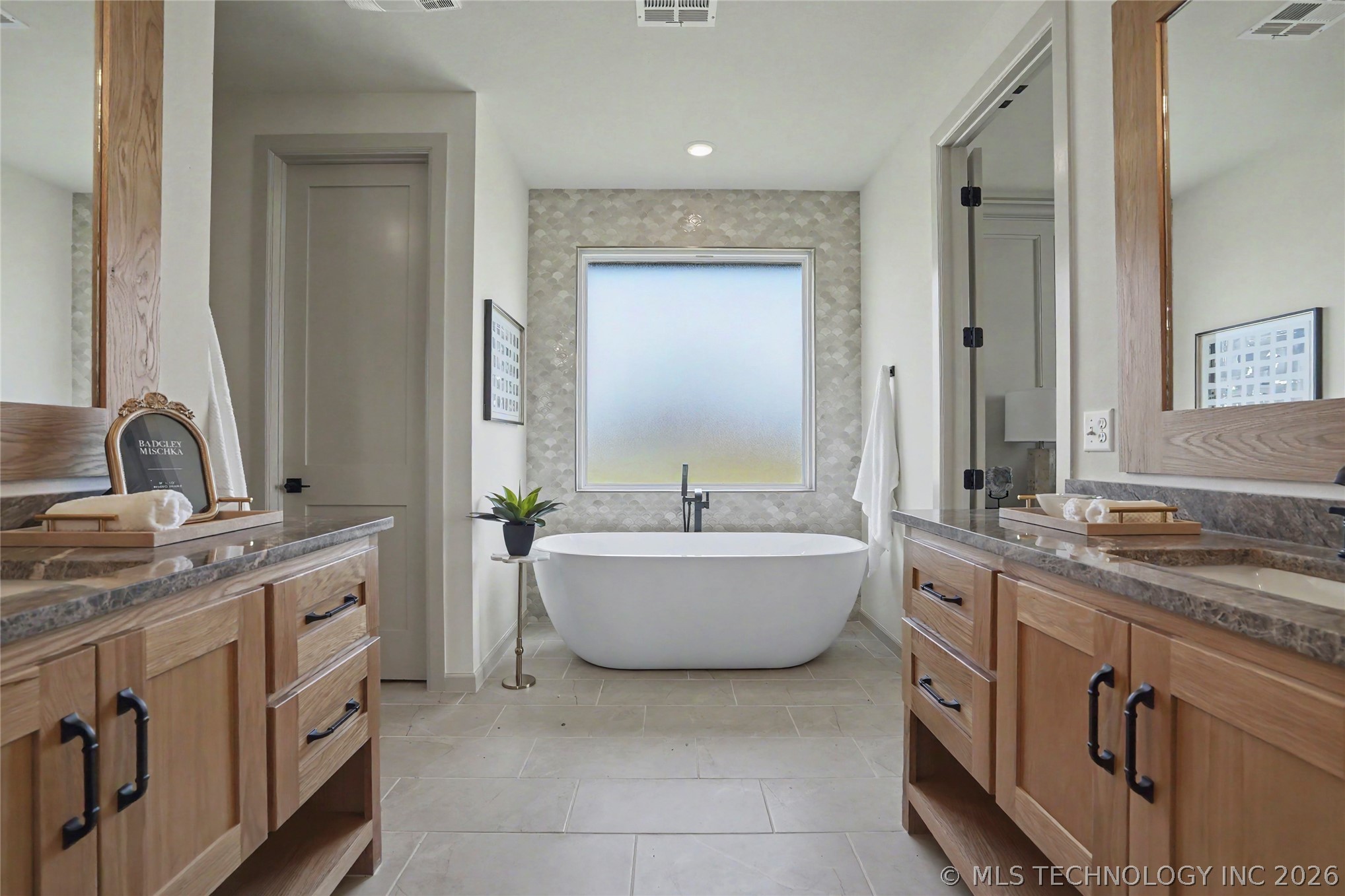 470 W 138th Street Property Photo 25