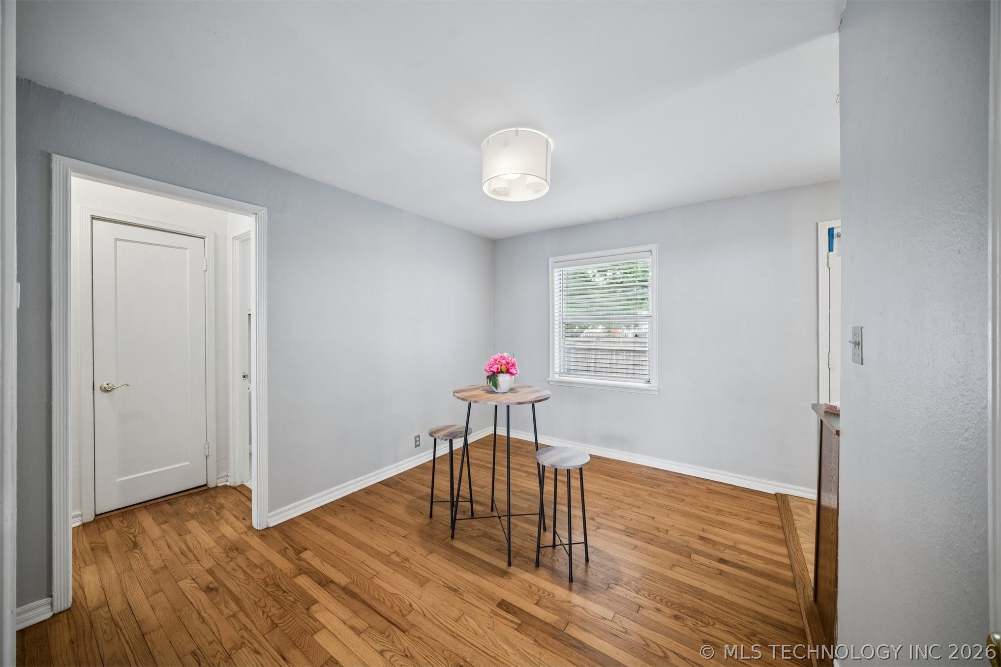 1430 E 38th Street C Property Photo 10