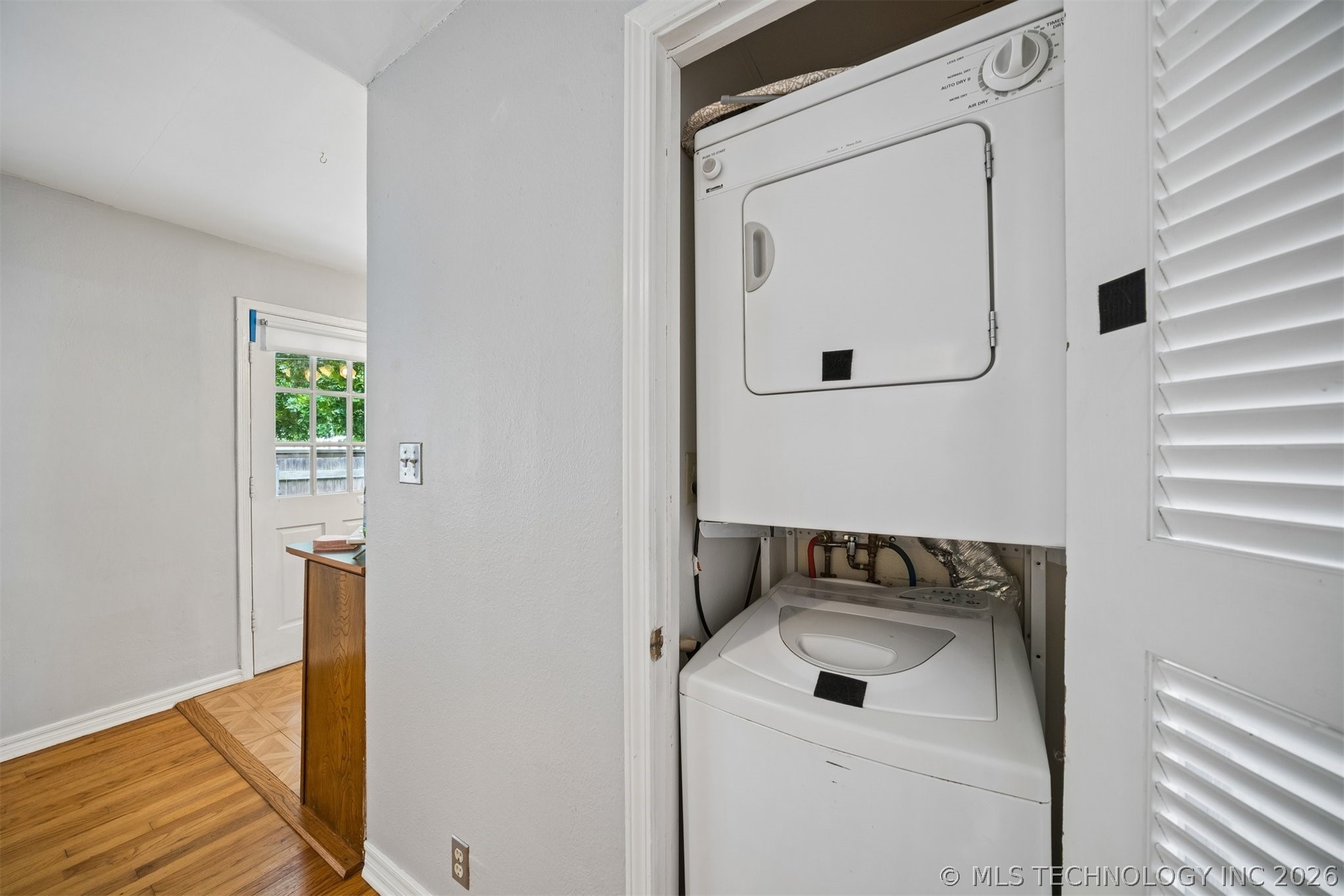 1430 E 38th Street C Property Photo 16