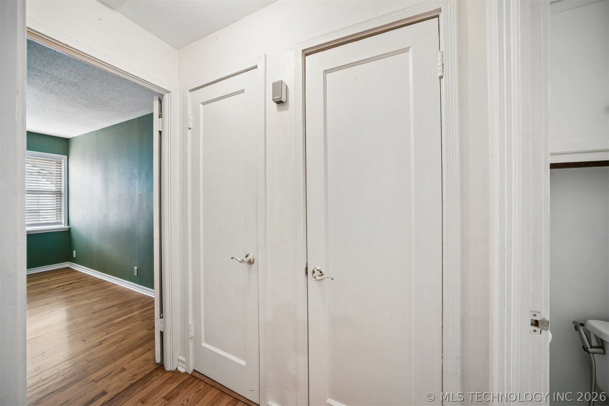 1430 E 38th Street C Property Photo 17