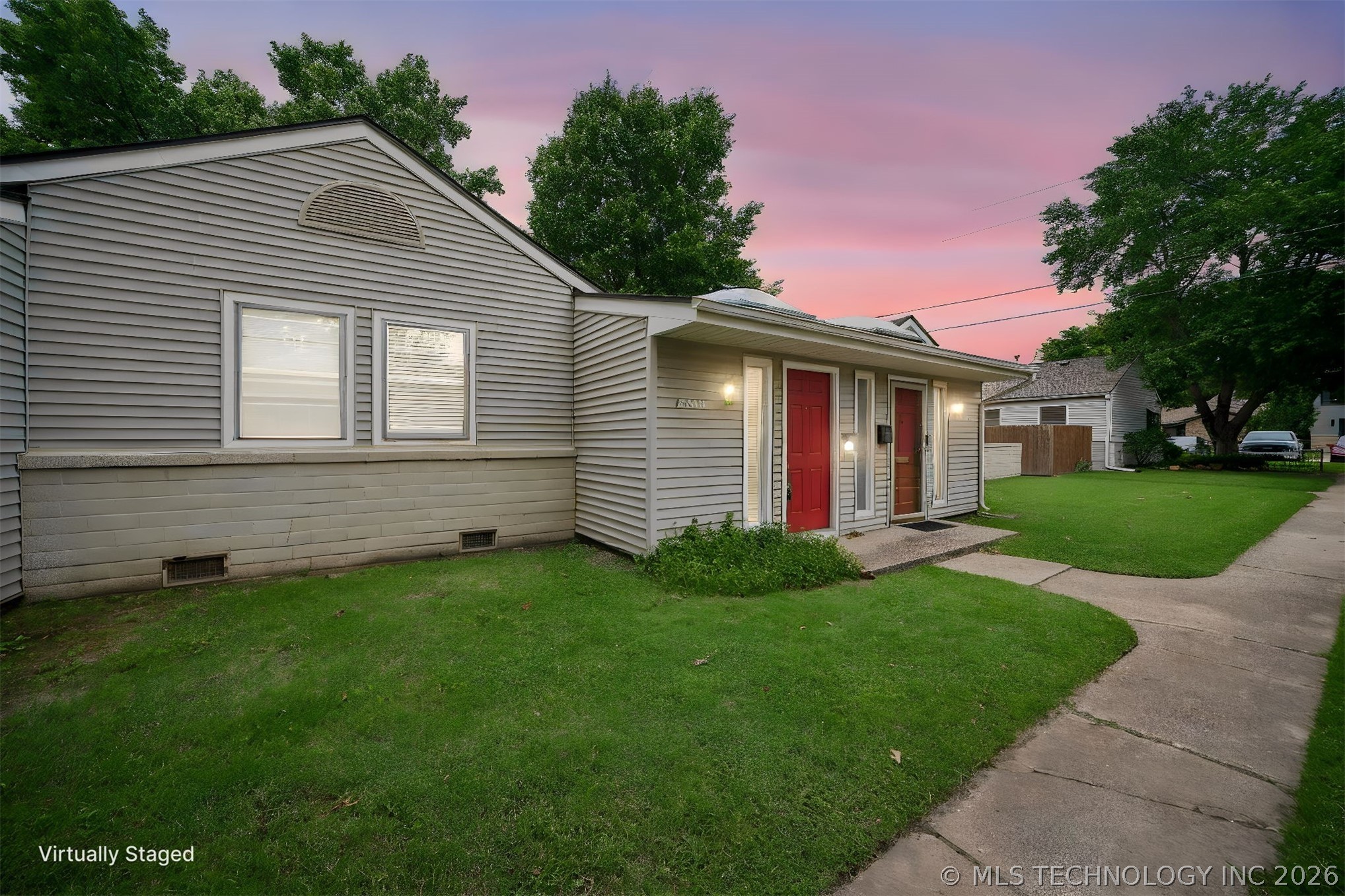 1430 E 38th Street C Property Photo 27
