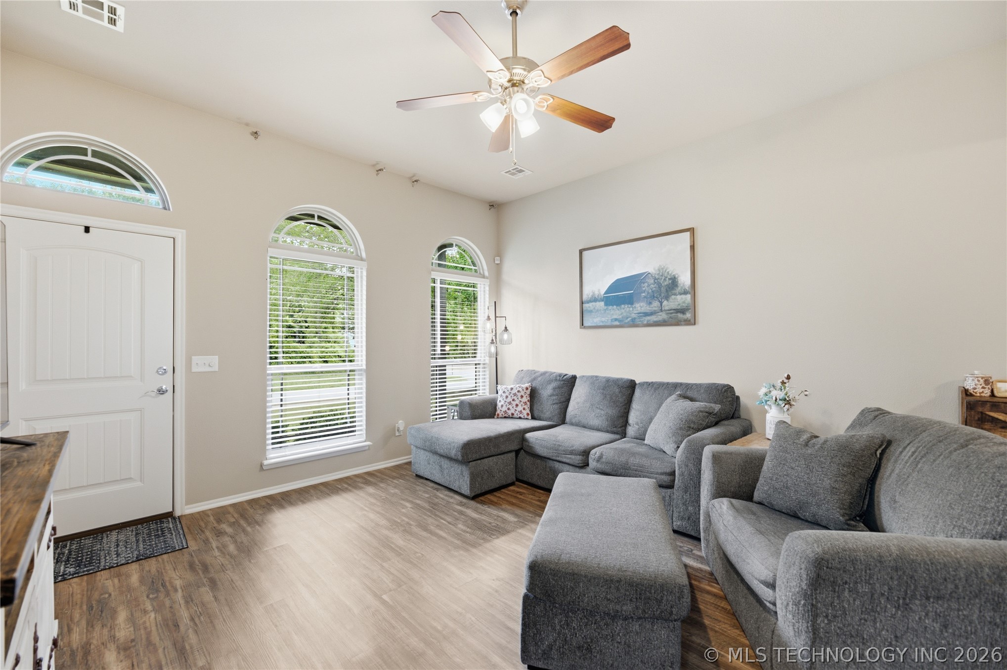 323 N Fairland Avenue Property Photo 6