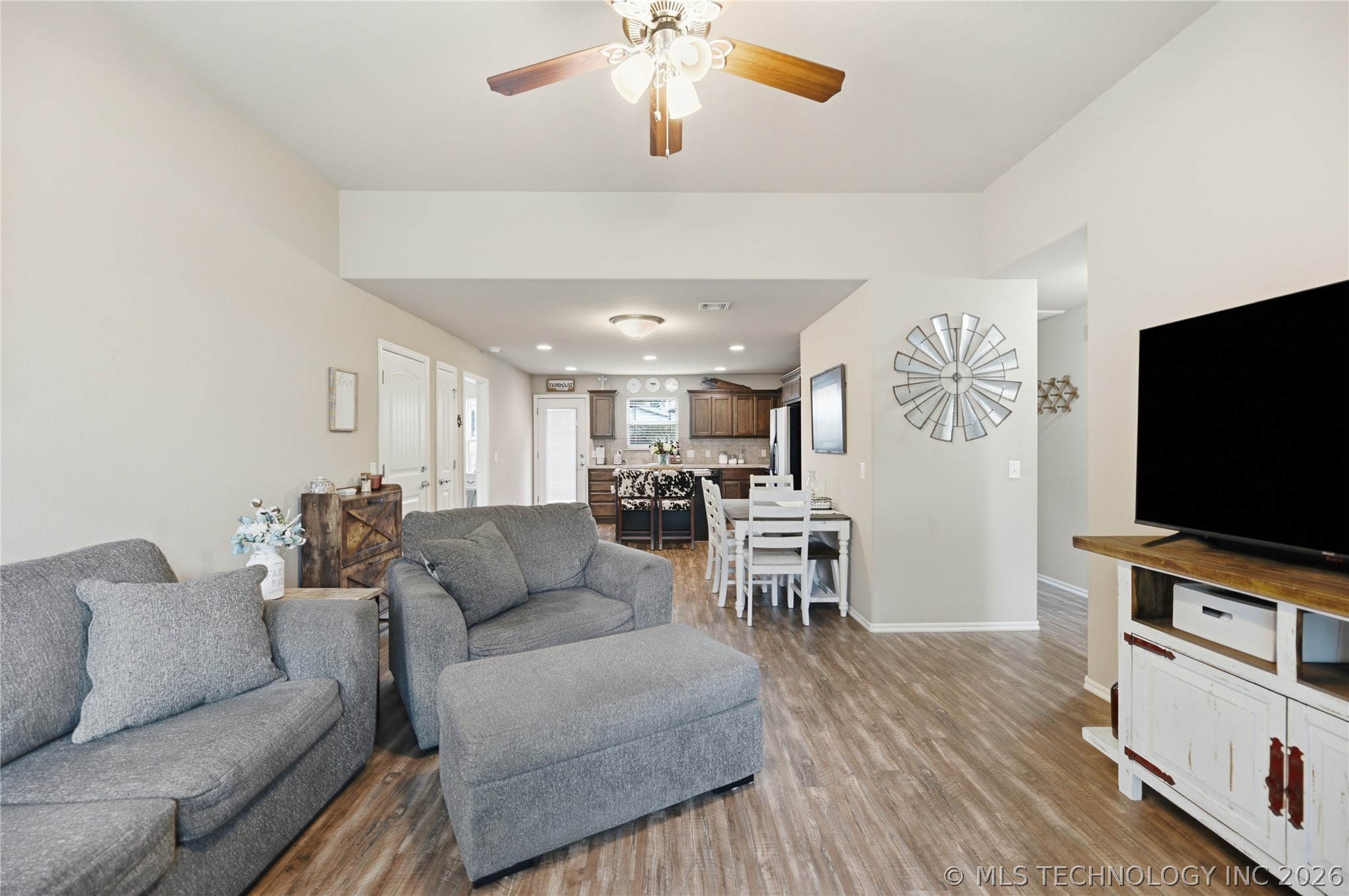 323 N Fairland Avenue Property Photo 8