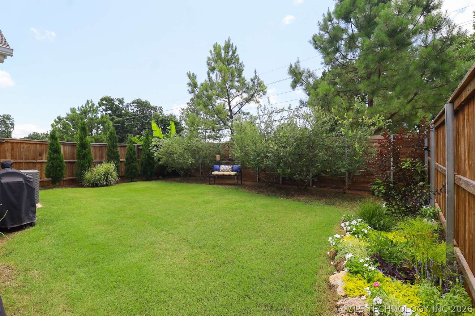 1935 W Imperial Place Property Photo 48