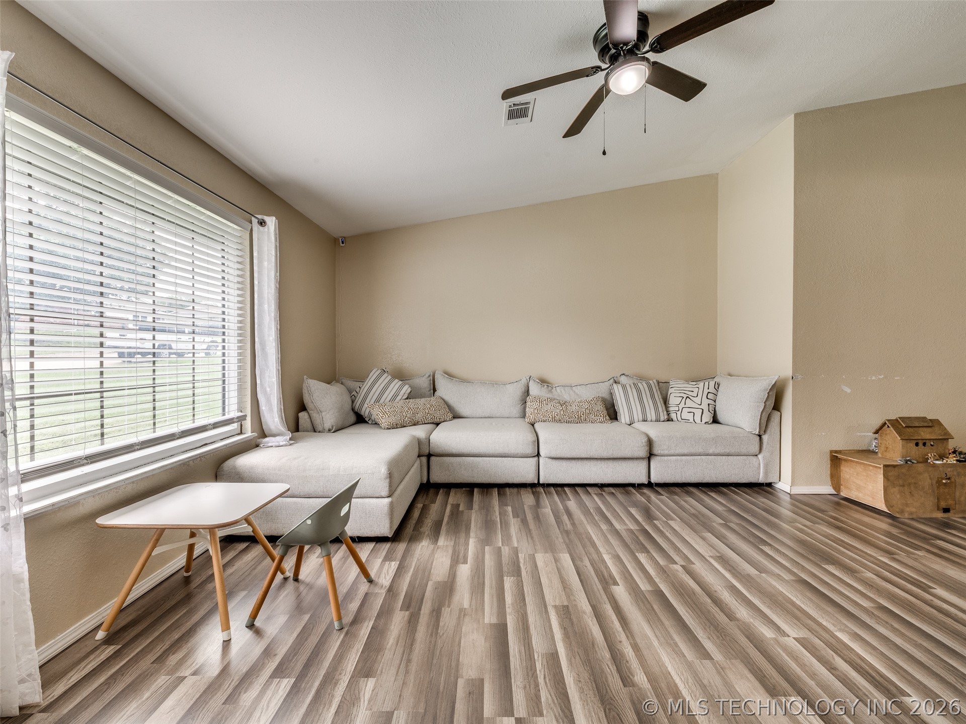 1201 Guinn Lane Property Photo 10
