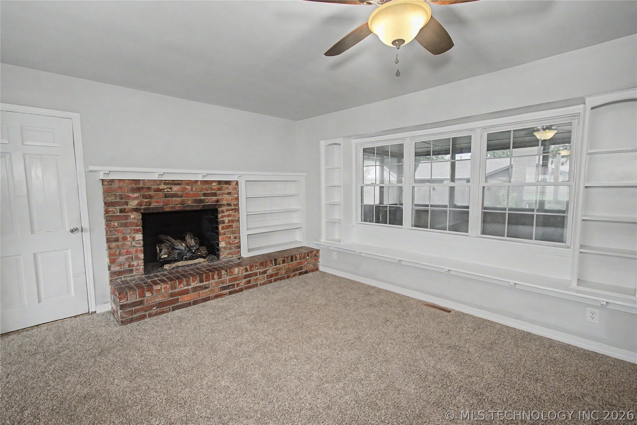 408 Rodman Circle Property Photo 7