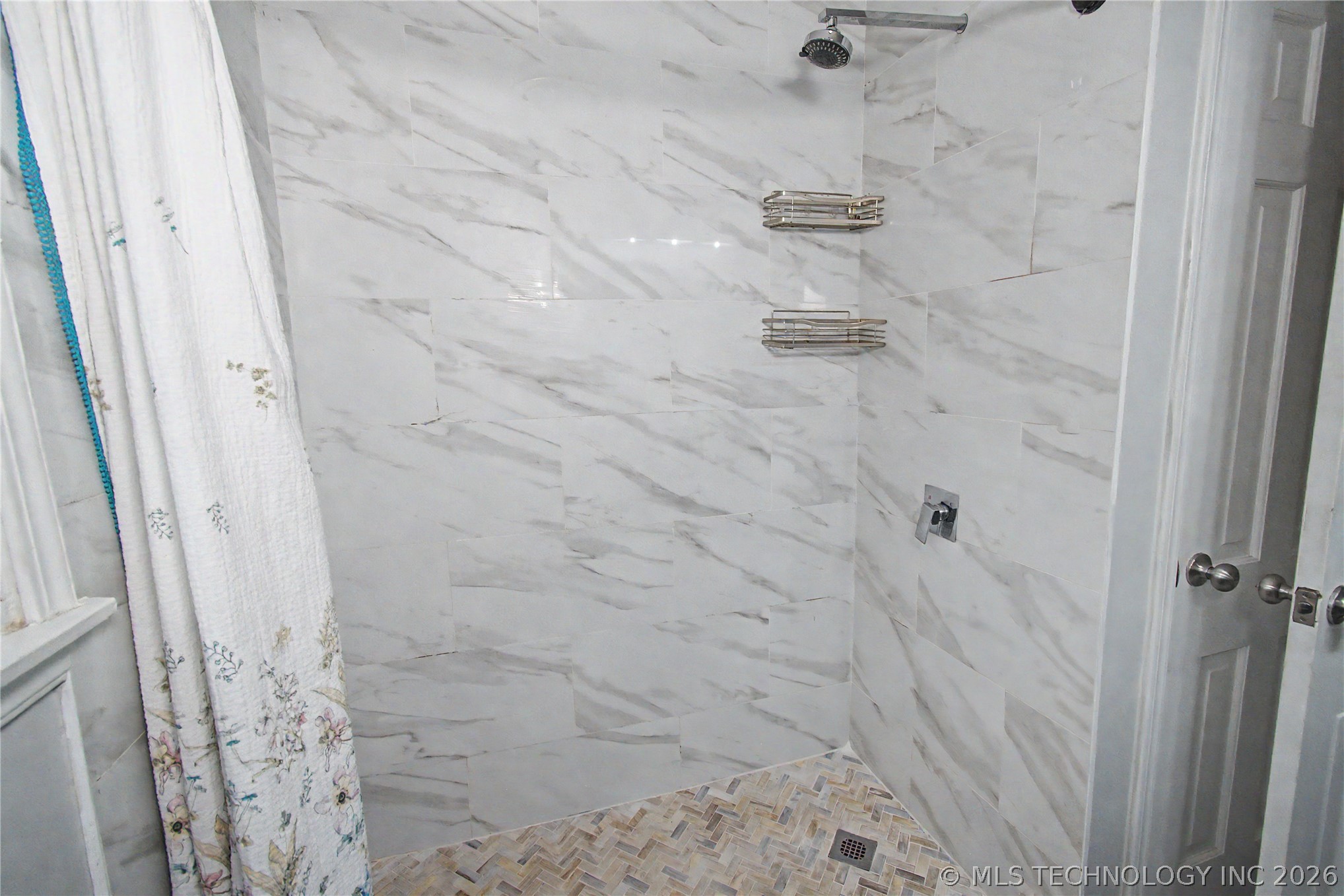 408 Rodman Circle Property Photo 17