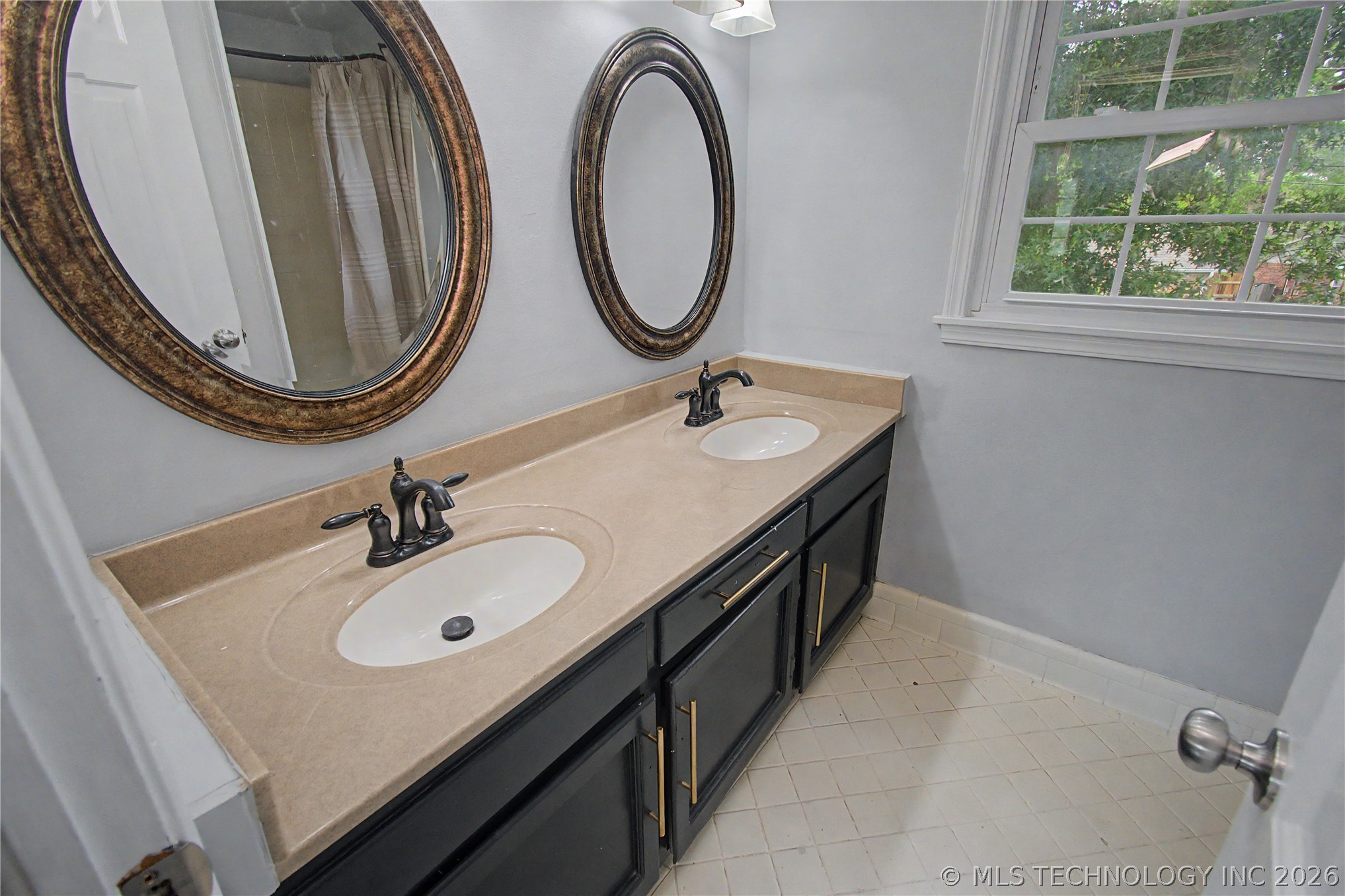408 Rodman Circle Property Photo 21