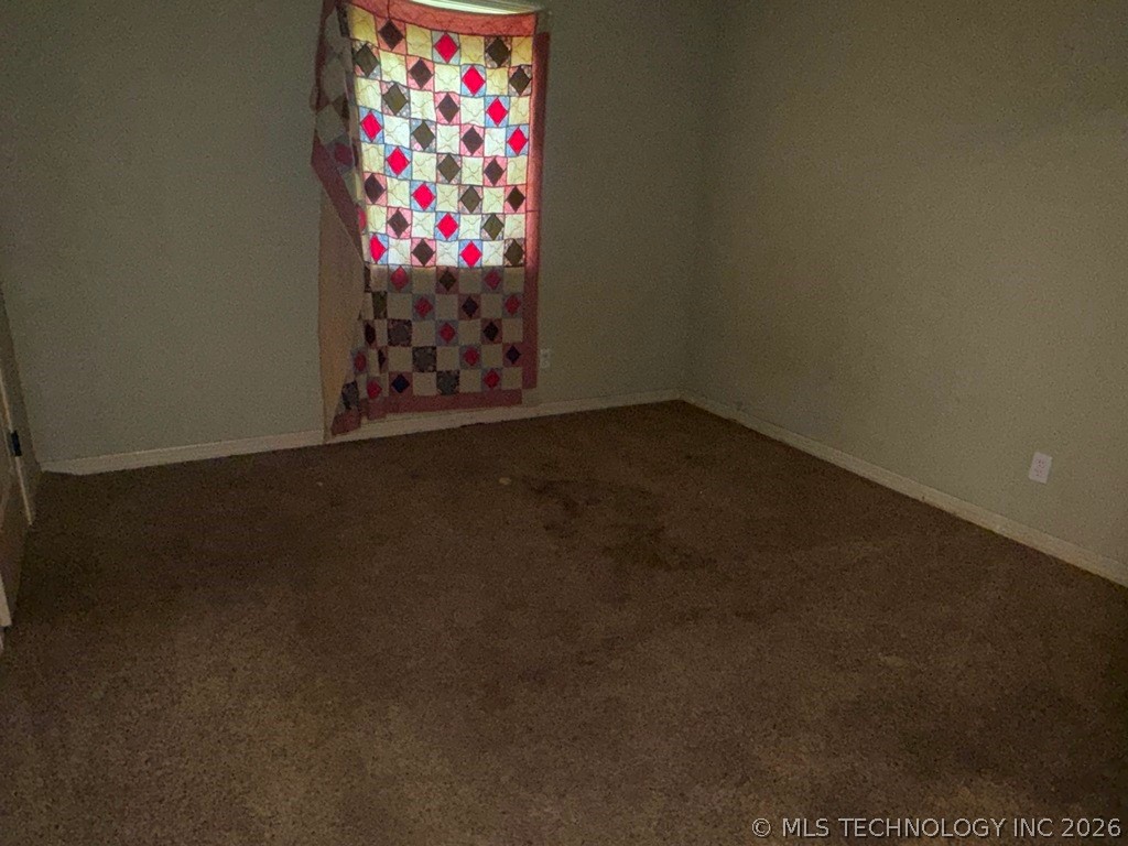 595 Pryor Creek Loop Property Photo 12