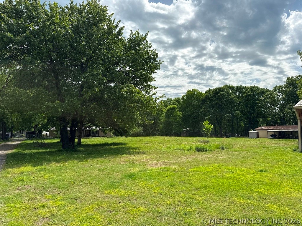 595 Pryor Creek Loop Property Photo 15