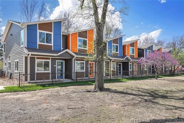 724 N Date Avenue Property Photo 1