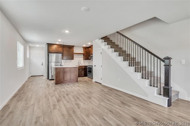 724 N Date Avenue Property Photo 3