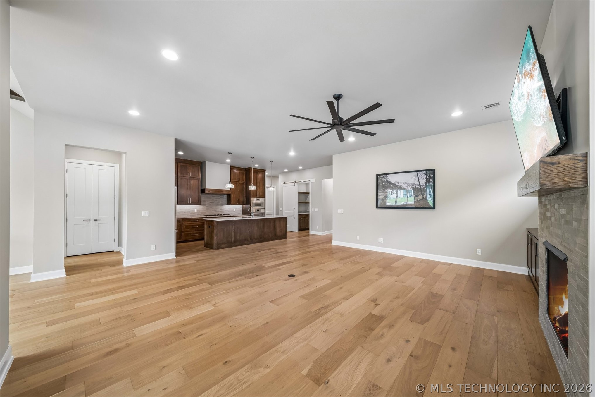 1231 N 71st Place Property Photo 29