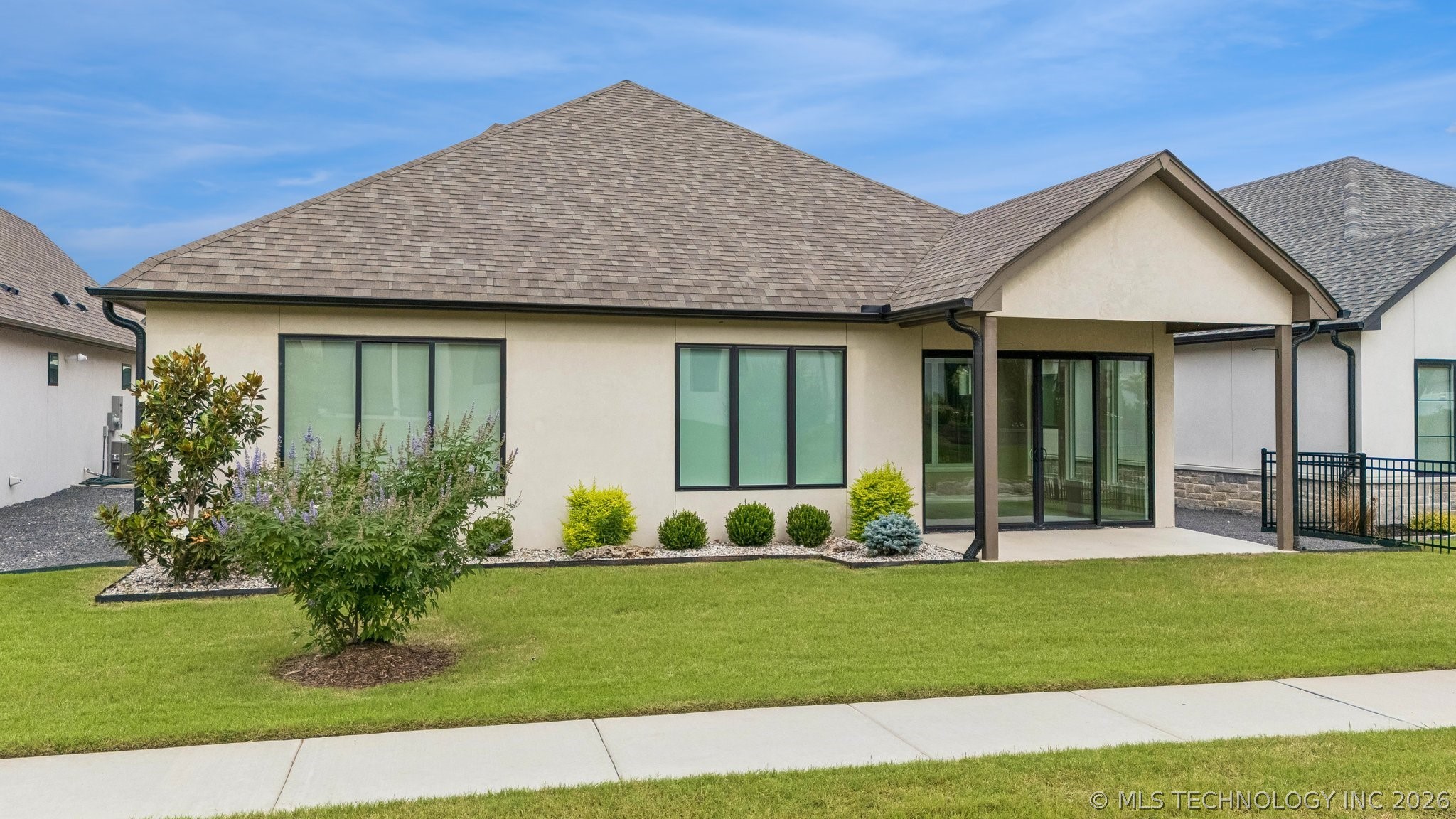 1231 N 71st Place Property Photo 49