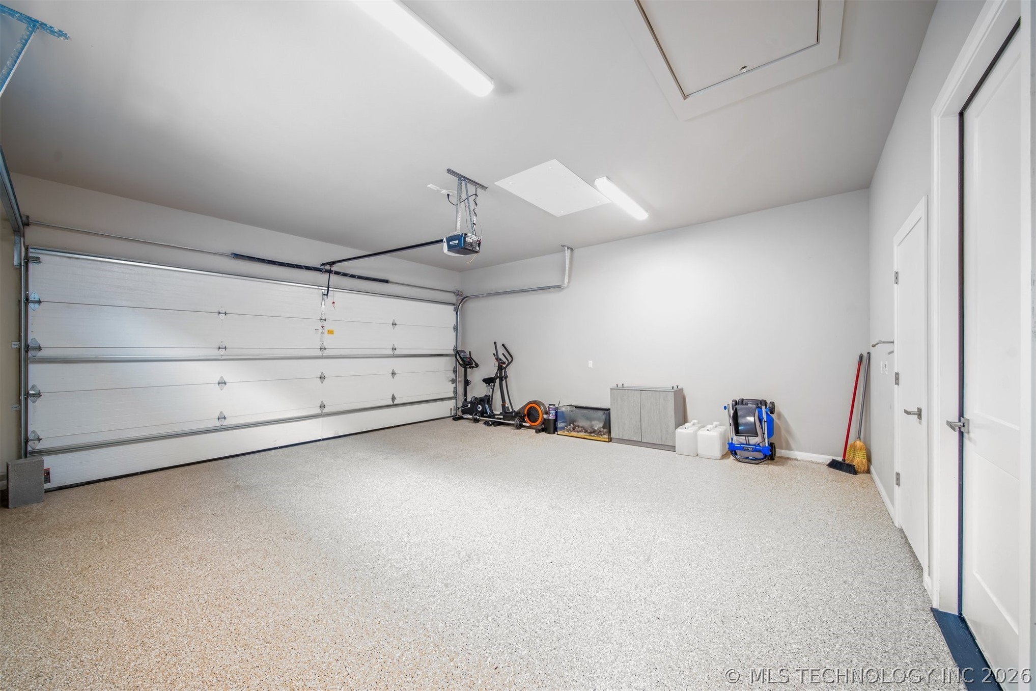 1231 N 71st Place Property Photo 54