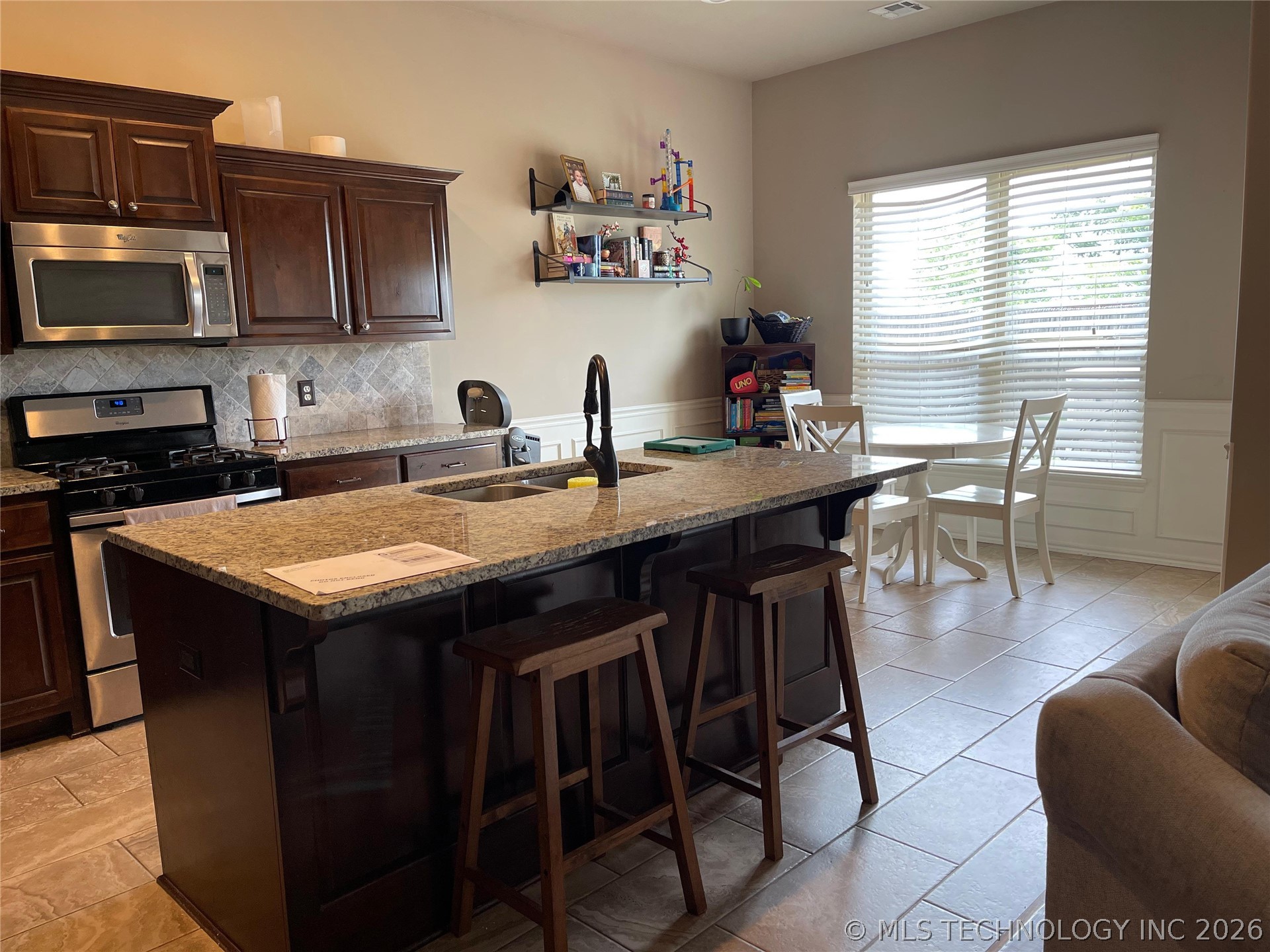 20617 E 31st Place Property Photo 2