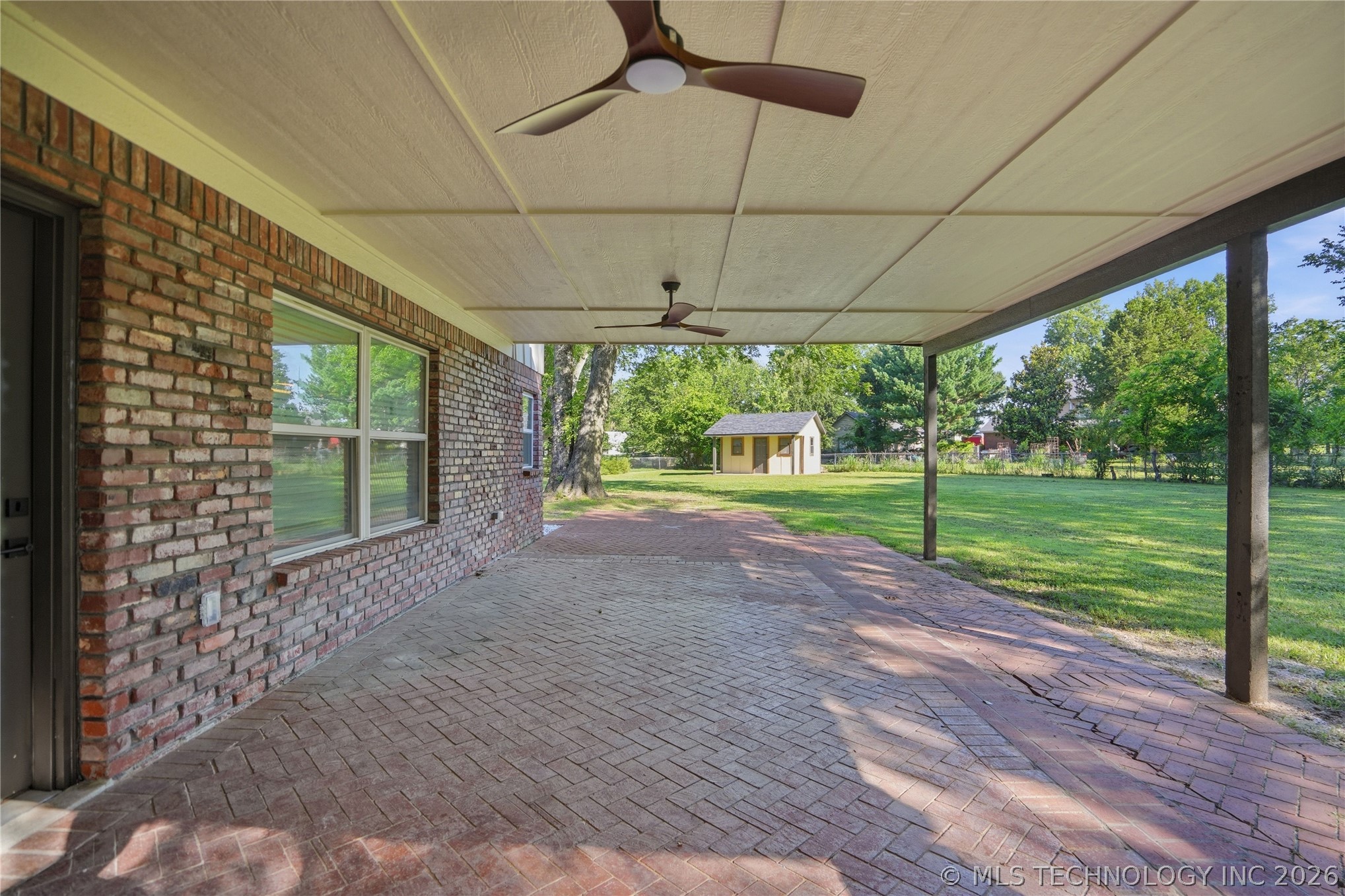 18015 E 95th Street North Property Photo 39