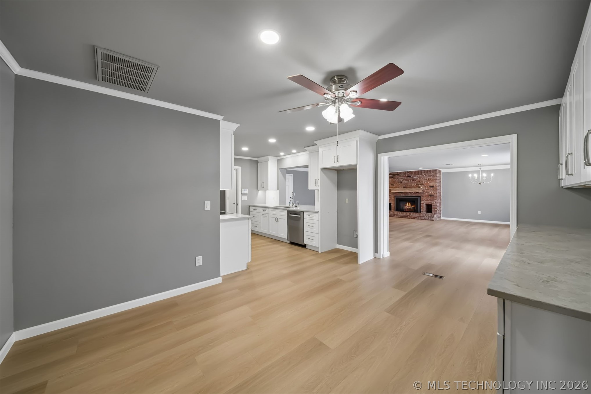 1863 E 57th Place Property Photo 8